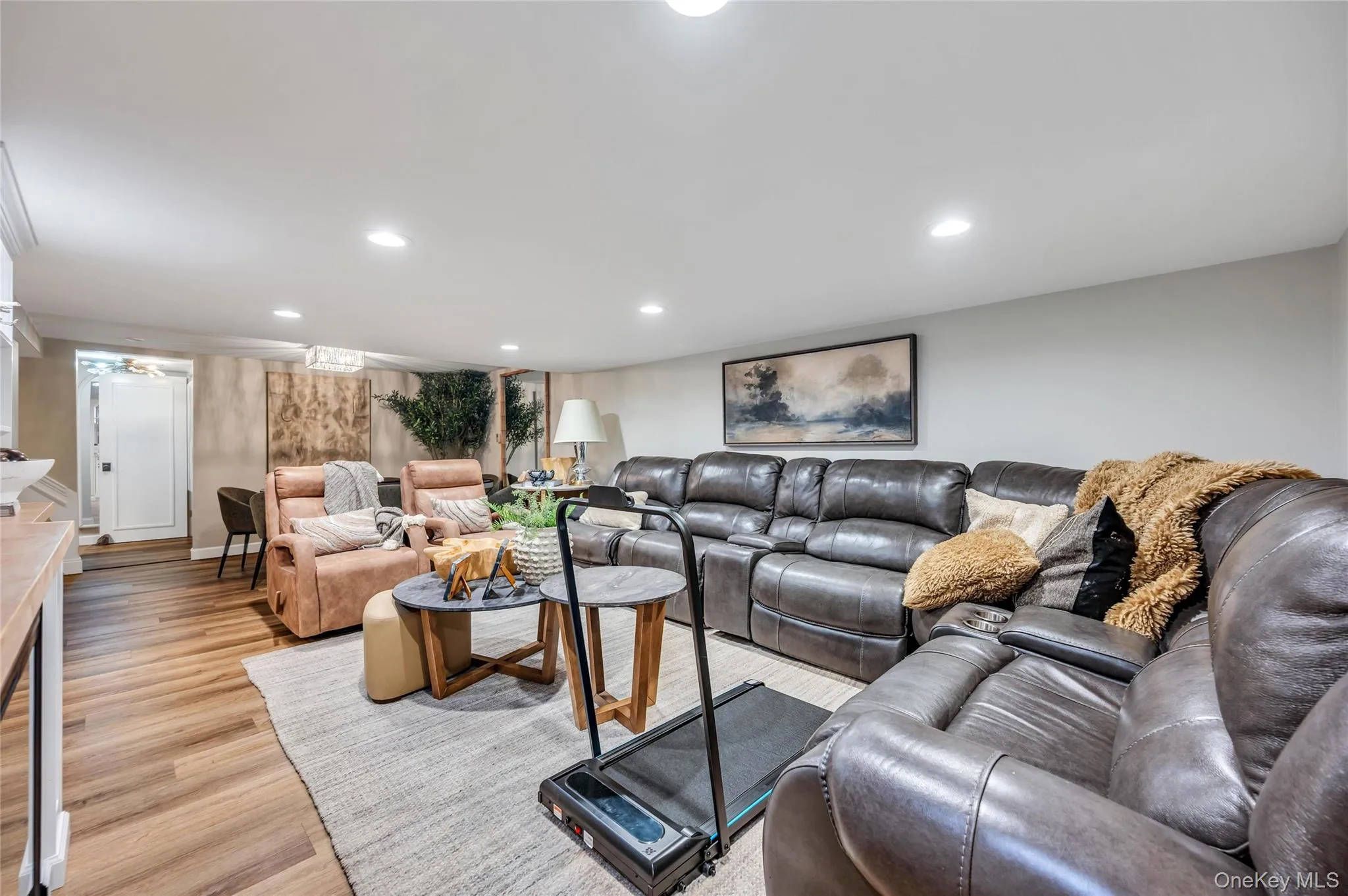 109 Shirley Court, Smithtown, NY, 3 Bedrooms Bedrooms, 10 Rooms Rooms,4 BathroomsBathrooms,Residential,For Rent,Shirley,0,KEY1010163 109 Shirley Court, Smithtown, NY, 3 Bedrooms Bedrooms, 10 Rooms Rooms,4 BathroomsBathrooms,Residential,For Rent,Shirley,0,KEY1010163