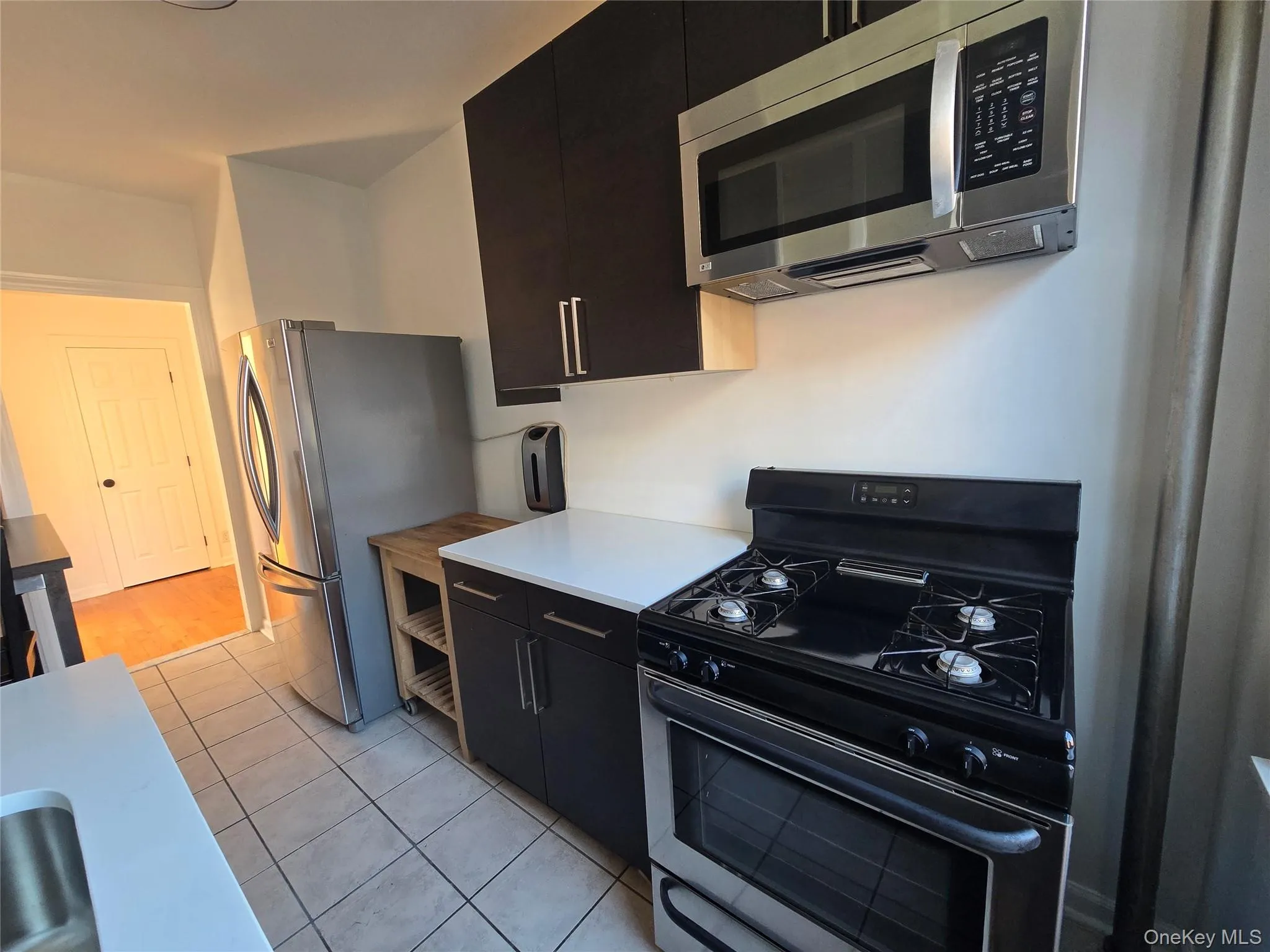62-64 Saunders Street, New York, NY, 1 Bedroom Bedrooms, 4 Rooms Rooms,1 BathroomBathrooms,Residential Lease,For Rent,Saunders,0,1010164 62-64 Saunders Street, New York, NY, 1 Bedroom Bedrooms, 4 Rooms Rooms,1 BathroomBathrooms,Residential Lease,For Rent,Saunders,0,1010164