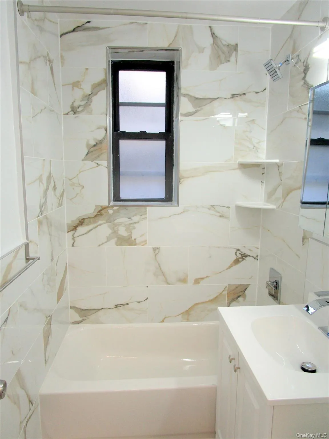 4315 Webster Avenue, New York, NY, 1 Bedroom Bedrooms, 3 Rooms Rooms,1 BathroomBathrooms,Residential,For Rent,Webster,0,1010166 4315 Webster Avenue, New York, NY, 1 Bedroom Bedrooms, 3 Rooms Rooms,1 BathroomBathrooms,Residential,For Rent,Webster,0,1010166