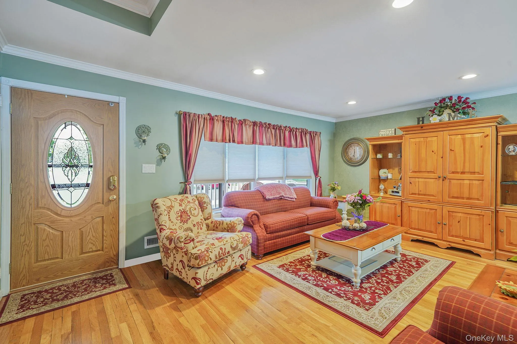 7 Elmwood Road, Babylon, NY, 5 Bedrooms Bedrooms, 10 Rooms Rooms,2 BathroomsBathrooms,Residential,For Rent,Elmwood,0,1010169 7 Elmwood Road, Babylon, NY, 5 Bedrooms Bedrooms, 10 Rooms Rooms,2 BathroomsBathrooms,Residential,For Rent,Elmwood,0,1010169
