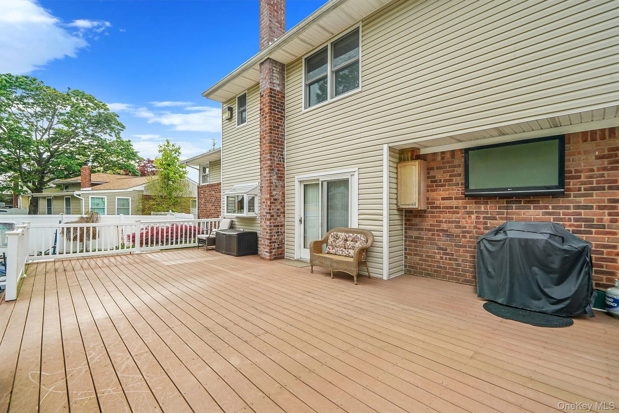 7 Elmwood Road, Babylon, NY, 5 Bedrooms Bedrooms, 10 Rooms Rooms,2 BathroomsBathrooms,Residential,For Rent,Elmwood,0,1010169 7 Elmwood Road, Babylon, NY, 5 Bedrooms Bedrooms, 10 Rooms Rooms,2 BathroomsBathrooms,Residential,For Rent,Elmwood,0,1010169