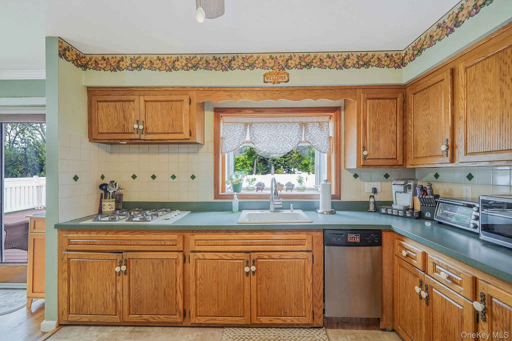 7 Elmwood Road, Babylon, NY, 5 Bedrooms Bedrooms, 10 Rooms Rooms,2 BathroomsBathrooms,Residential,For Rent,Elmwood,0,1010169 7 Elmwood Road, Babylon, NY, 5 Bedrooms Bedrooms, 10 Rooms Rooms,2 BathroomsBathrooms,Residential,For Rent,Elmwood,0,1010169
