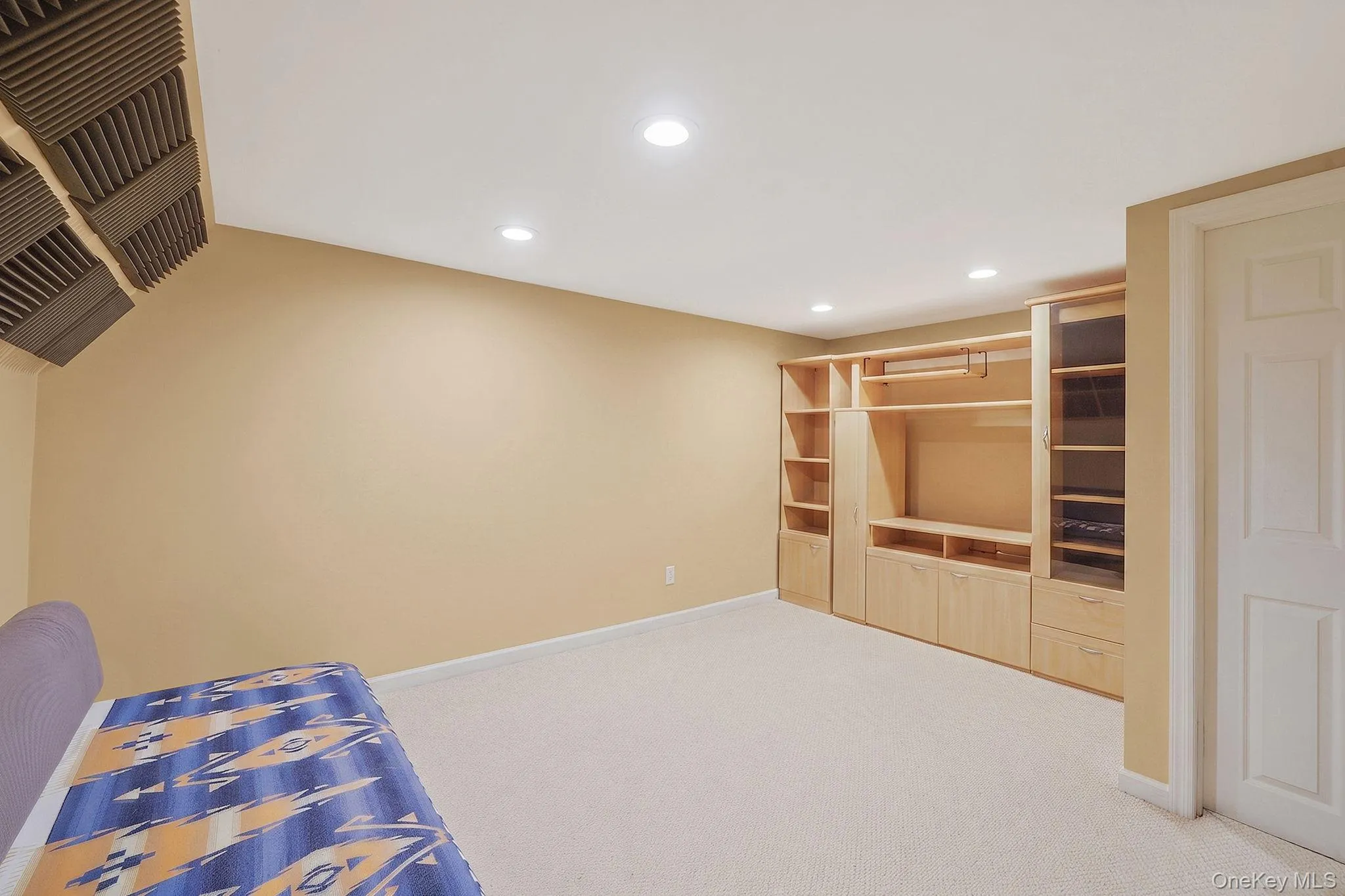 7 Elmwood Road, Babylon, NY, 5 Bedrooms Bedrooms, 10 Rooms Rooms,2 BathroomsBathrooms,Residential,For Rent,Elmwood,0,1010169 7 Elmwood Road, Babylon, NY, 5 Bedrooms Bedrooms, 10 Rooms Rooms,2 BathroomsBathrooms,Residential,For Rent,Elmwood,0,1010169