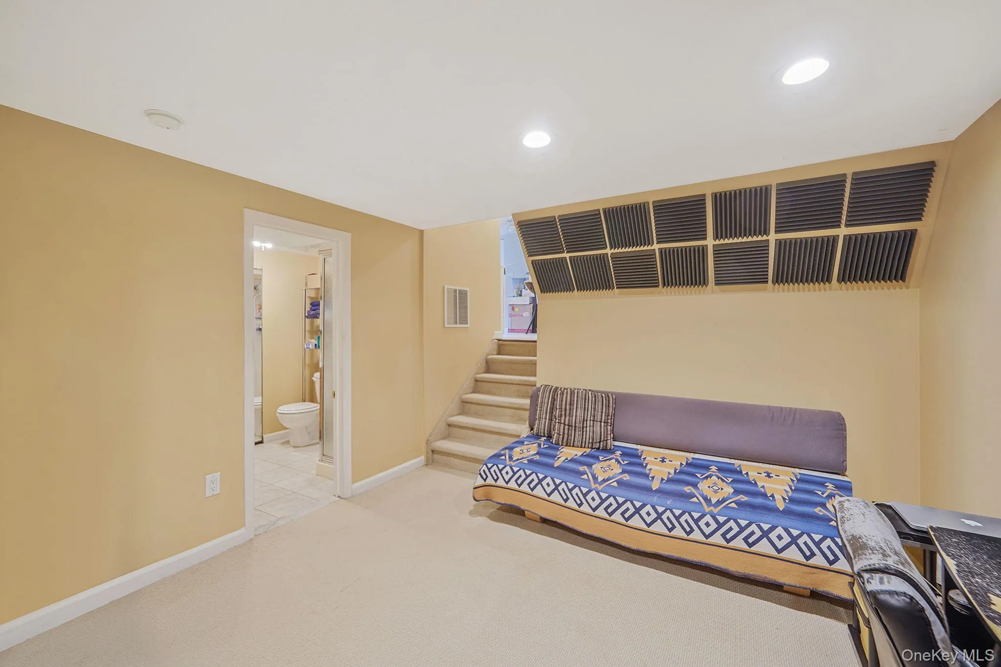 7 Elmwood Road, Babylon, NY, 5 Bedrooms Bedrooms, 10 Rooms Rooms,2 BathroomsBathrooms,Residential,For Rent,Elmwood,0,1010169 7 Elmwood Road, Babylon, NY, 5 Bedrooms Bedrooms, 10 Rooms Rooms,2 BathroomsBathrooms,Residential,For Rent,Elmwood,0,1010169