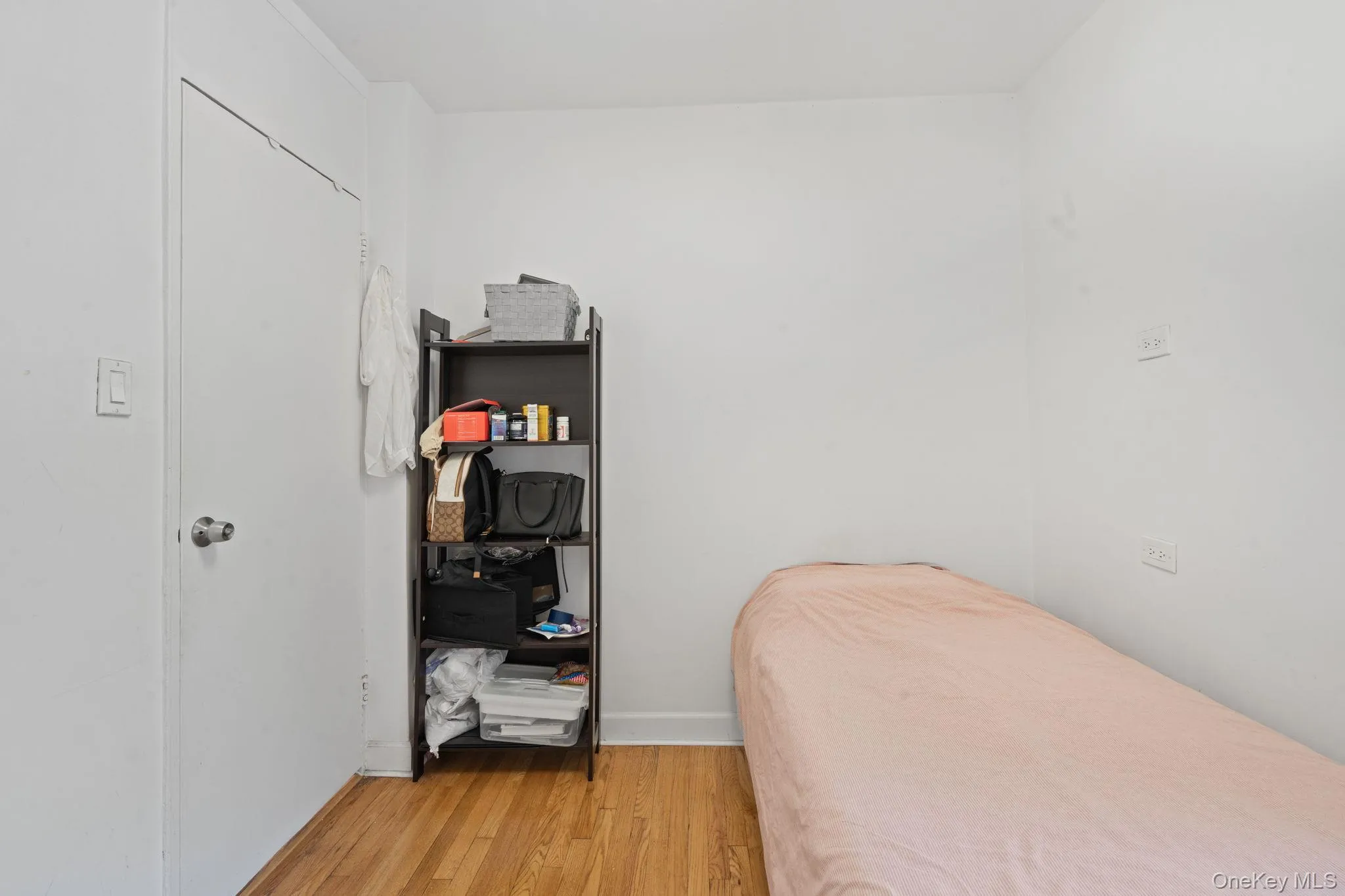 139-15 83rd Avenue, New York, NY, 2 Bedrooms Bedrooms, 4 Rooms Rooms,1 BathroomBathrooms,Residential,For Rent,83rd,0,1010170 139-15 83rd Avenue, New York, NY, 2 Bedrooms Bedrooms, 4 Rooms Rooms,1 BathroomBathrooms,Residential,For Rent,83rd,0,1010170