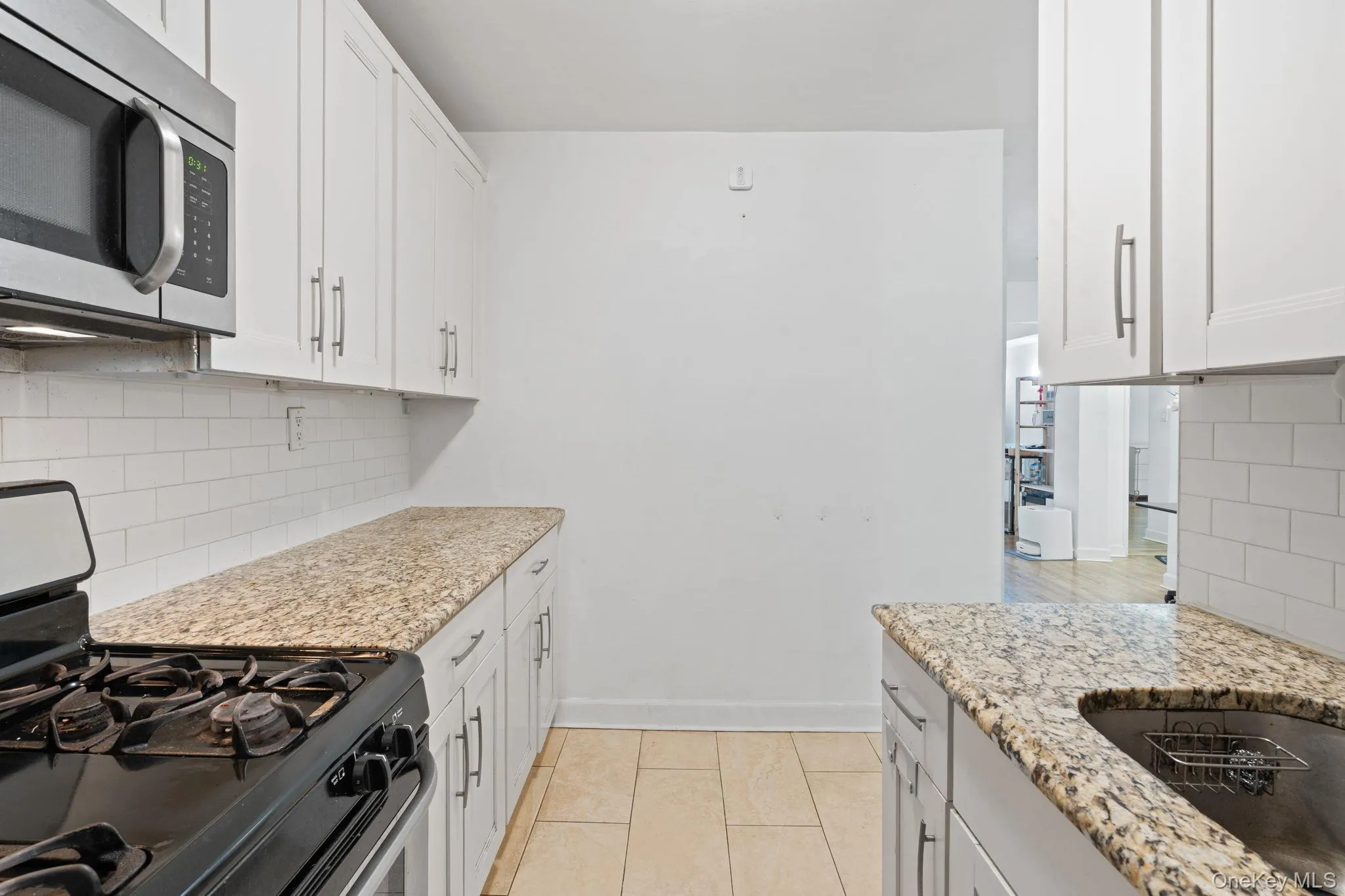 139-15 83rd Avenue, New York, NY, 2 Bedrooms Bedrooms, 4 Rooms Rooms,1 BathroomBathrooms,Residential,For Rent,83rd,0,1010170 139-15 83rd Avenue, New York, NY, 2 Bedrooms Bedrooms, 4 Rooms Rooms,1 BathroomBathrooms,Residential,For Rent,83rd,0,1010170