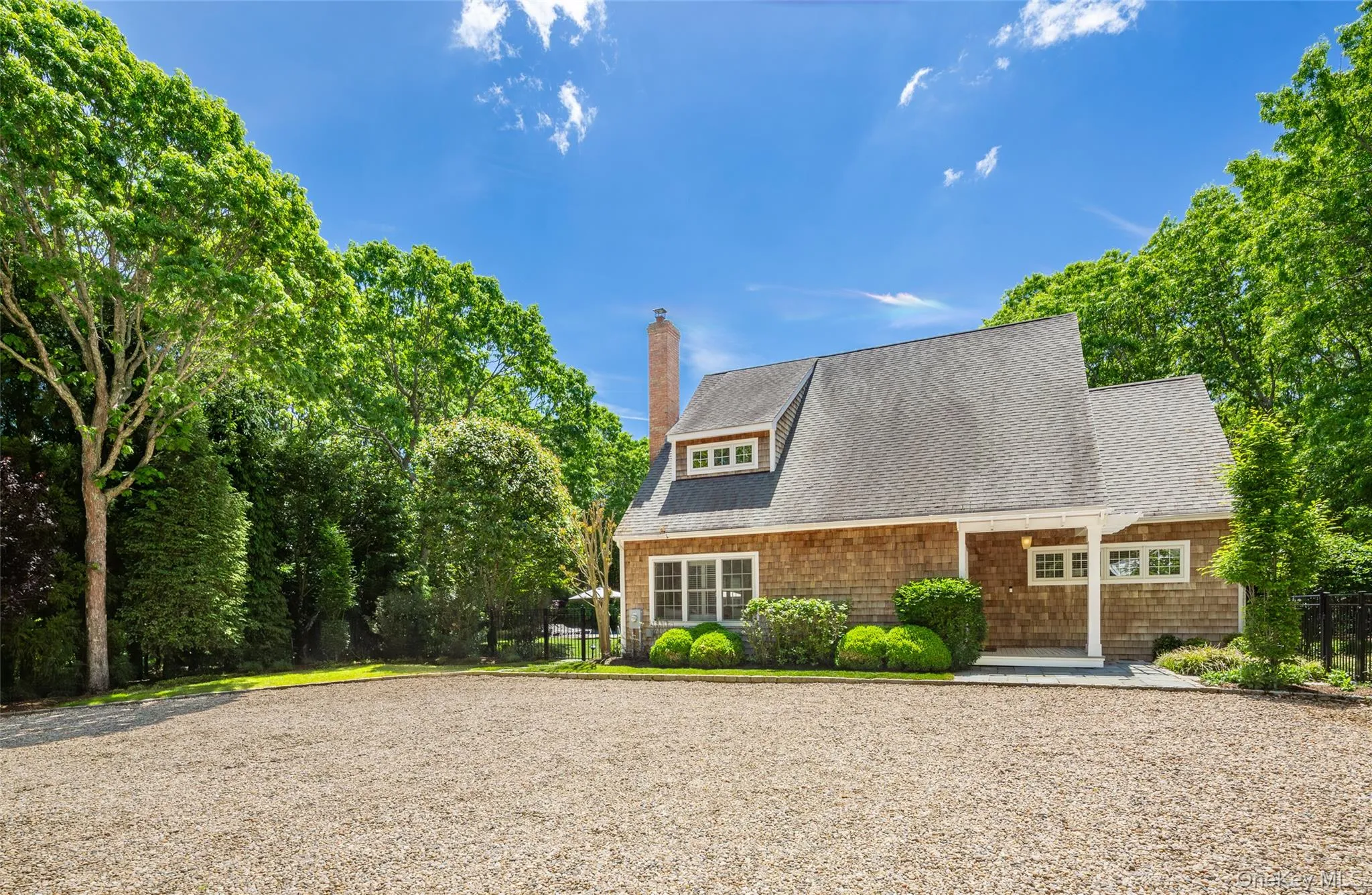 Front of home with ample parking Front of home with ample parking