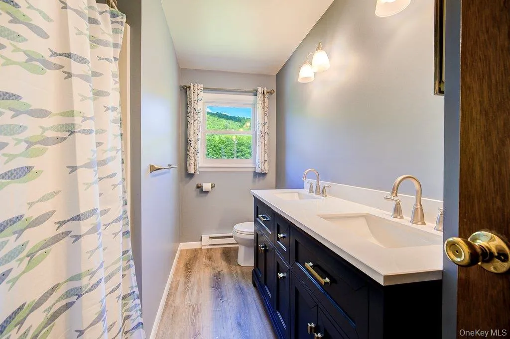 253 Rockland Road, Rockland, NY, 3 Bedrooms Bedrooms, 6 Rooms Rooms,2 BathroomsBathrooms,Residential,For Rent,Rockland,0,1010176 253 Rockland Road, Rockland, NY, 3 Bedrooms Bedrooms, 6 Rooms Rooms,2 BathroomsBathrooms,Residential,For Rent,Rockland,0,1010176