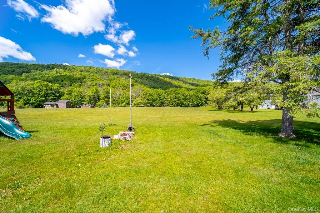 253 Rockland Road, Rockland, NY, 3 Bedrooms Bedrooms, 6 Rooms Rooms,2 BathroomsBathrooms,Residential,For Rent,Rockland,0,1010176 253 Rockland Road, Rockland, NY, 3 Bedrooms Bedrooms, 6 Rooms Rooms,2 BathroomsBathrooms,Residential,For Rent,Rockland,0,1010176