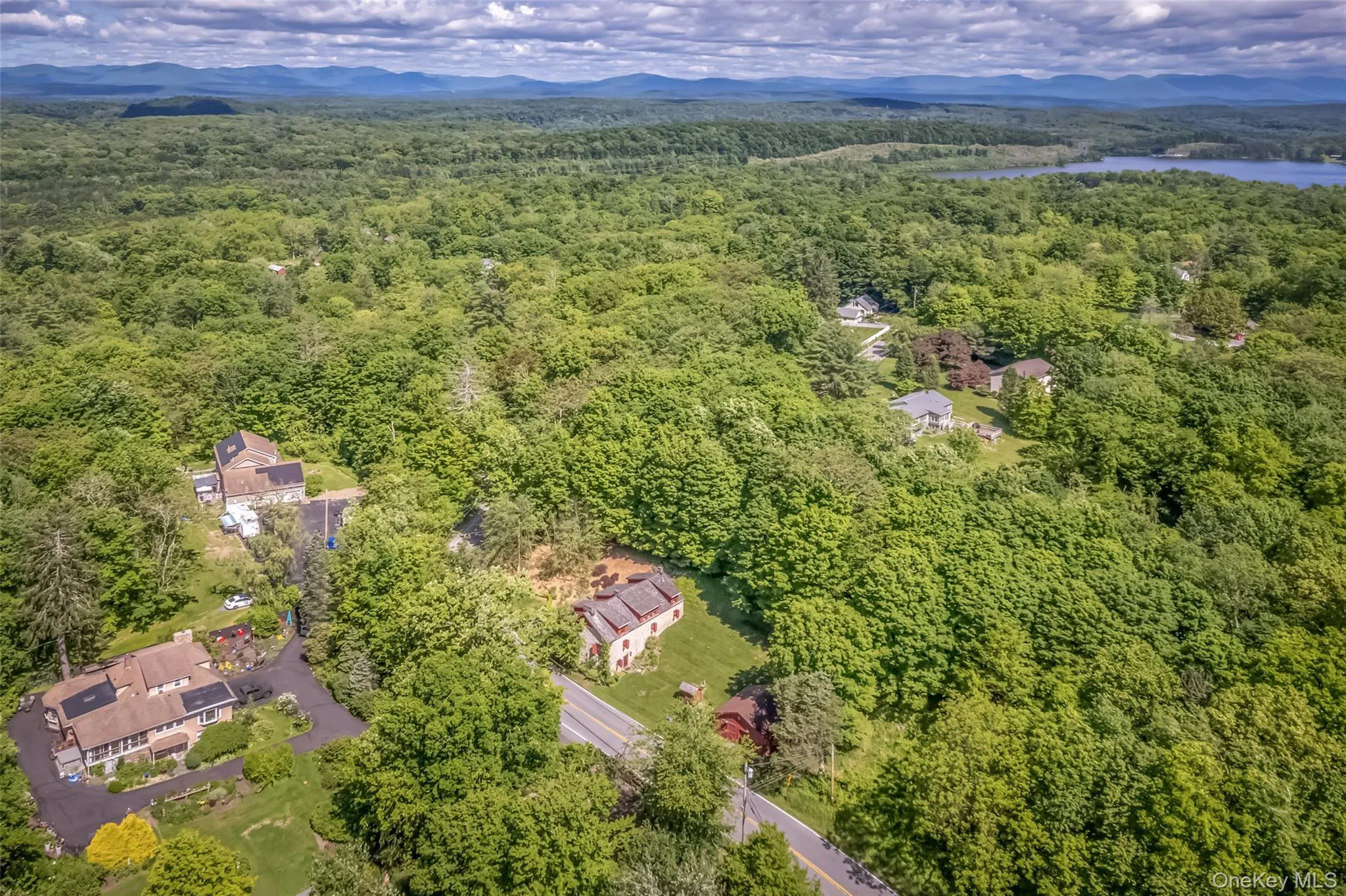 1282 Old Post Road, Esopus, NY, 3 Bedrooms Bedrooms, 9 Rooms Rooms,2 BathroomsBathrooms,Residential,For Rent,Old Post,0,1010177 1282 Old Post Road, Esopus, NY, 3 Bedrooms Bedrooms, 9 Rooms Rooms,2 BathroomsBathrooms,Residential,For Rent,Old Post,0,1010177