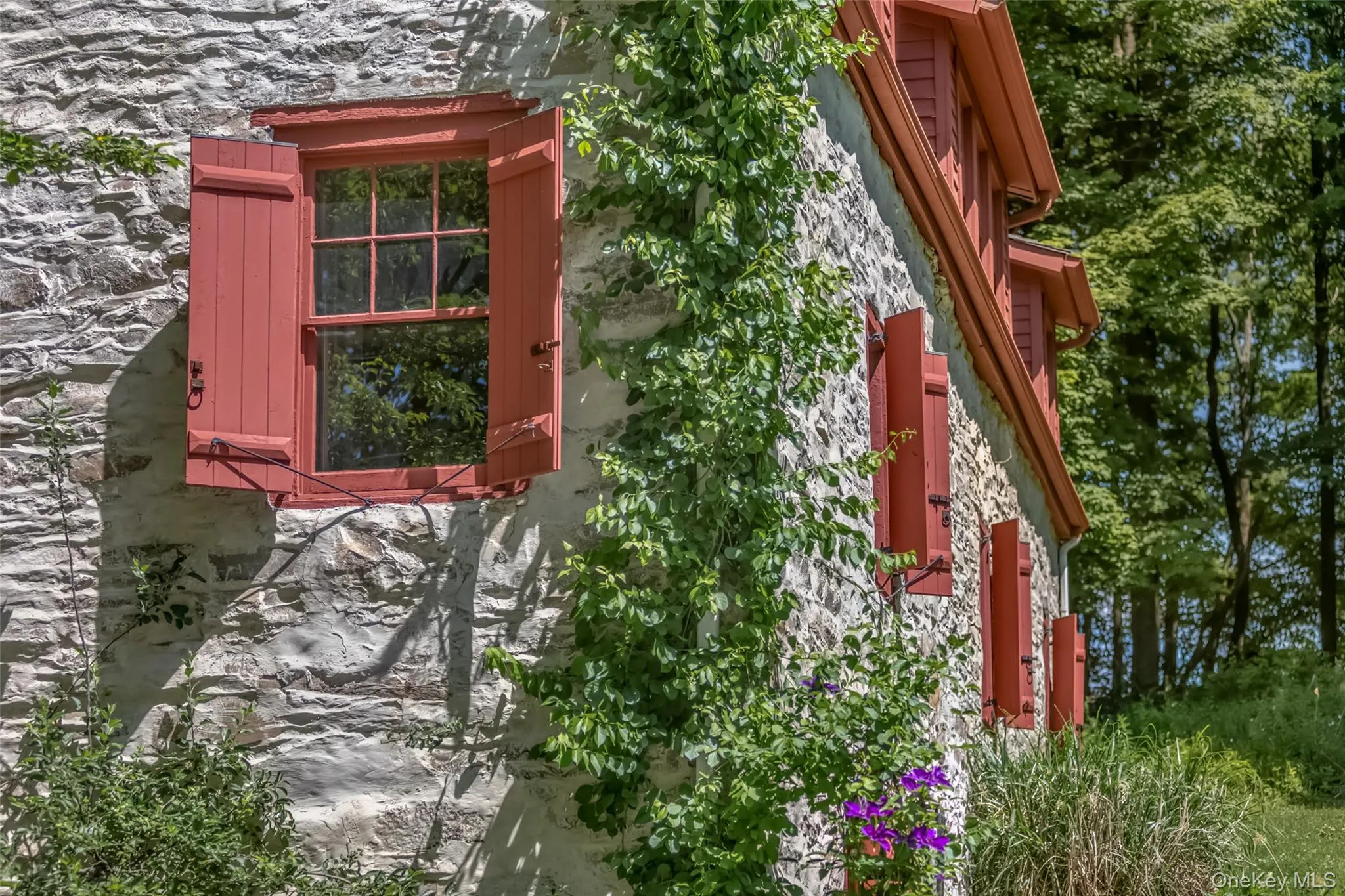 1282 Old Post Road, Esopus, NY, 3 Bedrooms Bedrooms, 9 Rooms Rooms,2 BathroomsBathrooms,Residential,For Rent,Old Post,0,1010177 1282 Old Post Road, Esopus, NY, 3 Bedrooms Bedrooms, 9 Rooms Rooms,2 BathroomsBathrooms,Residential,For Rent,Old Post,0,1010177
