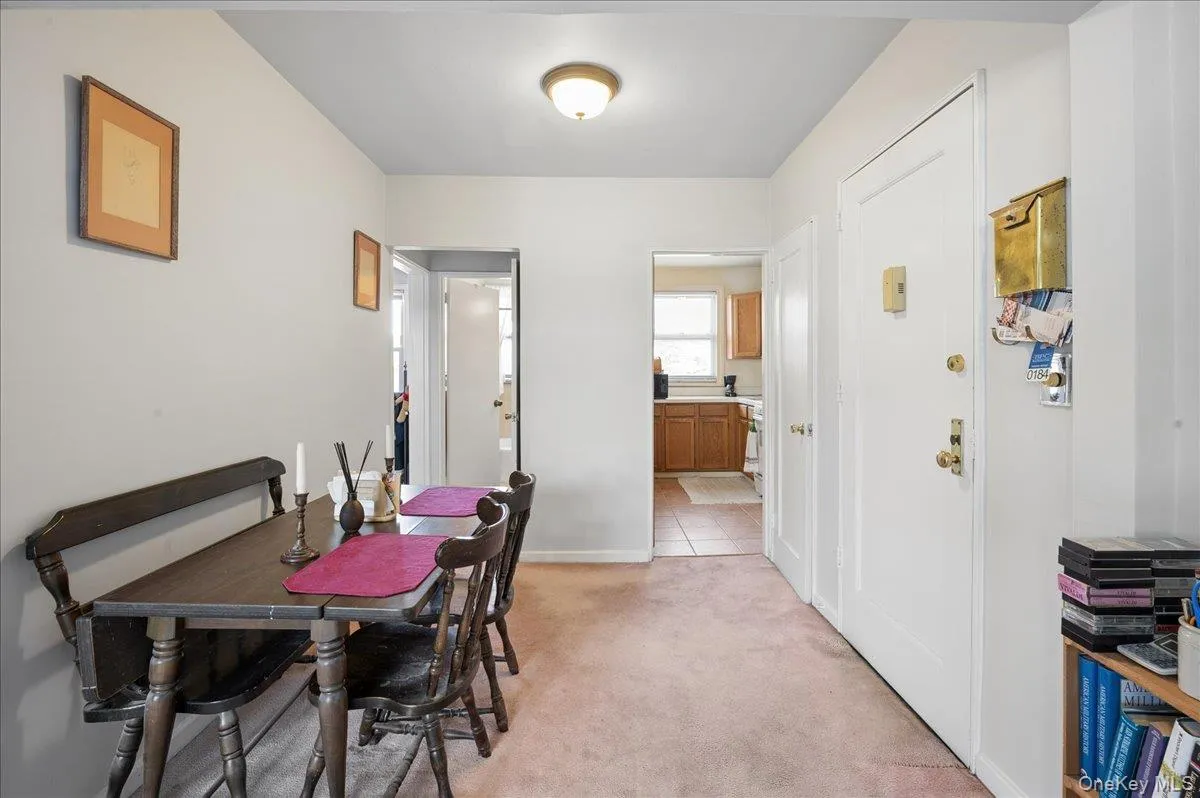 7 Wainwright Avenue, Yonkers, NY, 1 Bedroom Bedrooms, 3 Rooms Rooms,1 BathroomBathrooms,Residential,For Rent,Wainwright,0,1010181 7 Wainwright Avenue, Yonkers, NY, 1 Bedroom Bedrooms, 3 Rooms Rooms,1 BathroomBathrooms,Residential,For Rent,Wainwright,0,1010181