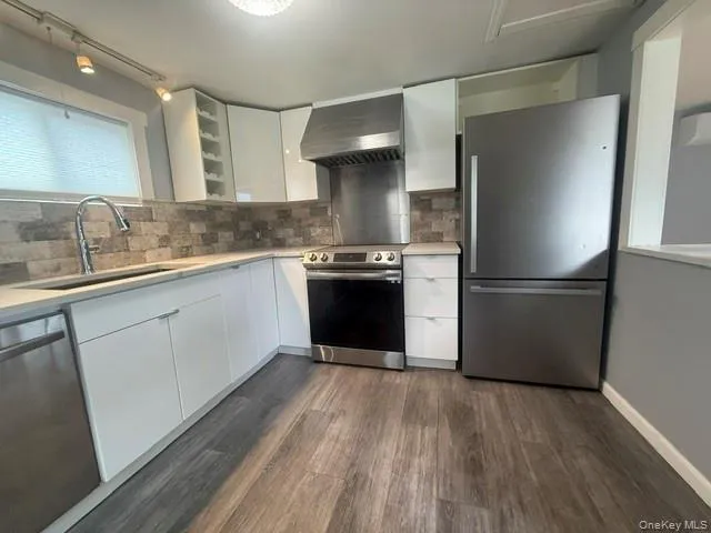 86 Mombasha Road, Monroe, NY, 2 Bedrooms Bedrooms, 4 Rooms Rooms,1 BathroomBathrooms,Residential Lease,For Rent,Mombasha,0,1010183 86 Mombasha Road, Monroe, NY, 2 Bedrooms Bedrooms, 4 Rooms Rooms,1 BathroomBathrooms,Residential Lease,For Rent,Mombasha,0,1010183