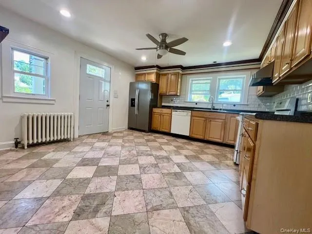 Wonderful Eat in Kitchen Wonderful Eat in Kitchen
