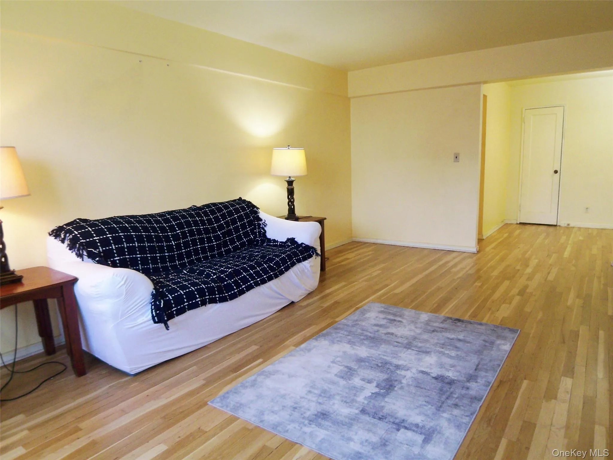 1 Fisher Drive, Mount Vernon, NY, 2 Bedrooms Bedrooms, 4 Rooms Rooms,1 BathroomBathrooms,Residential,For Rent,Fisher,0,1010188 1 Fisher Drive, Mount Vernon, NY, 2 Bedrooms Bedrooms, 4 Rooms Rooms,1 BathroomBathrooms,Residential,For Rent,Fisher,0,1010188
