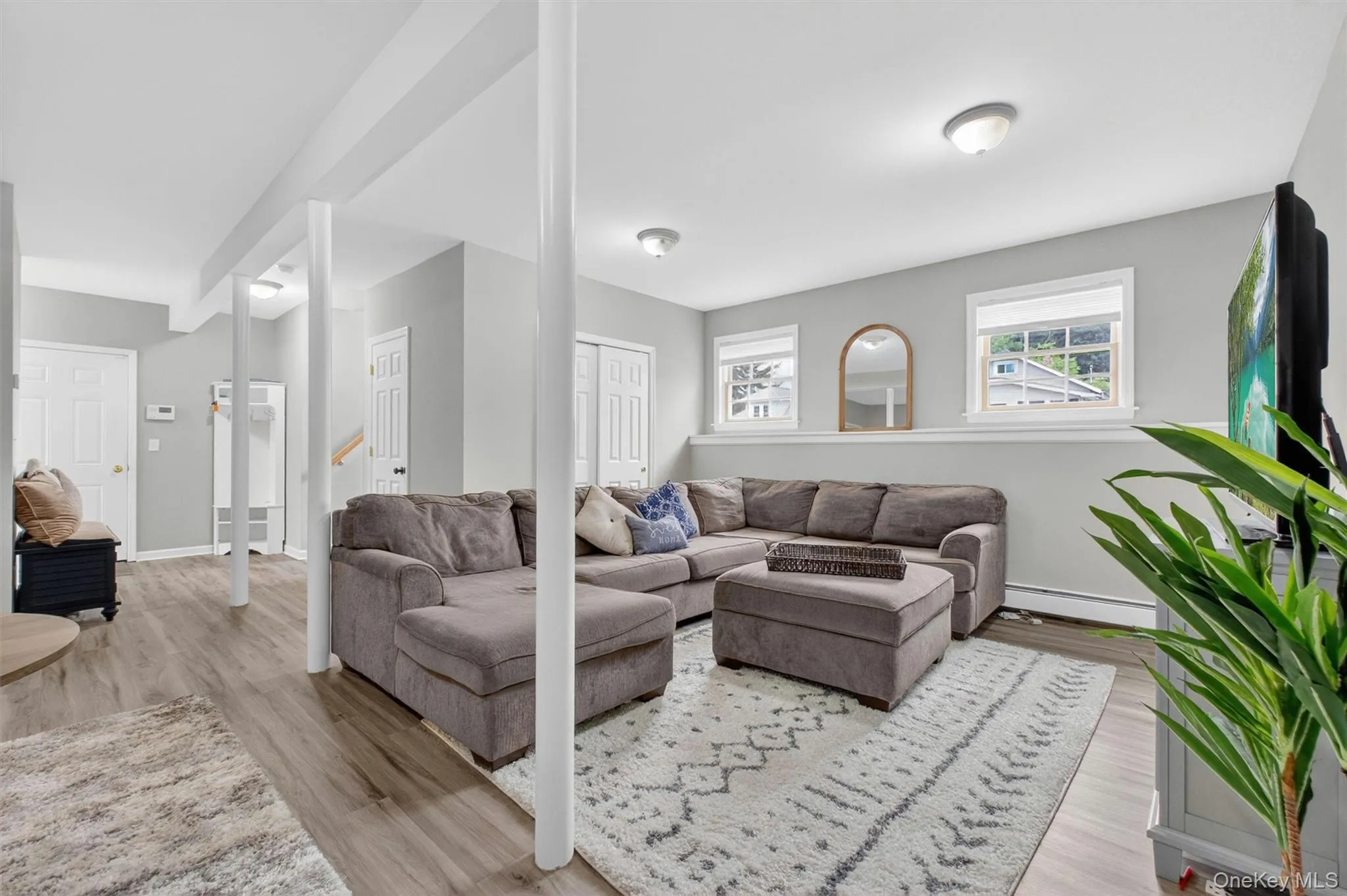193 Catherine Street, Cortlandt, NY, 3 Bedrooms Bedrooms, 7 Rooms Rooms,2 BathroomsBathrooms,Residential,For Rent,Catherine,0,1010195 193 Catherine Street, Cortlandt, NY, 3 Bedrooms Bedrooms, 7 Rooms Rooms,2 BathroomsBathrooms,Residential,For Rent,Catherine,0,1010195