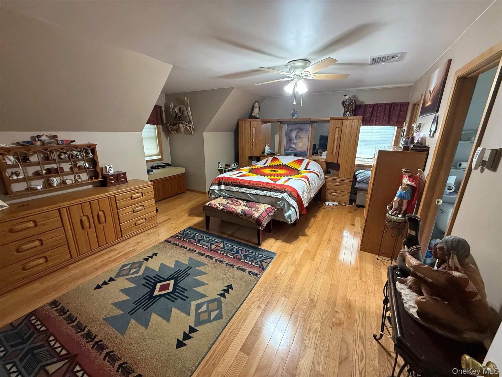 Large Room with Walk In Closet Large Room with Walk In Closet