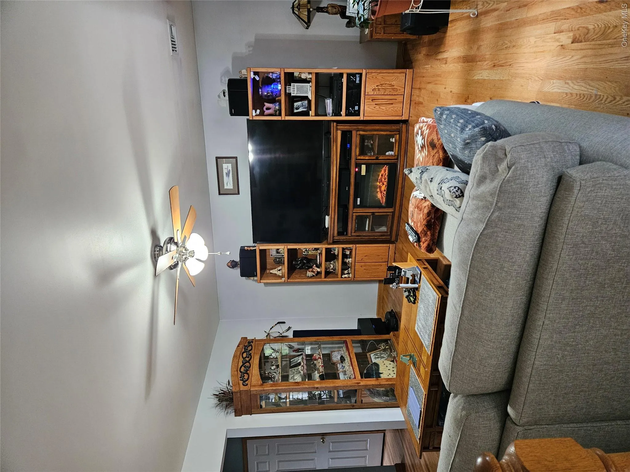 124 Long Lane, Crawford, NY, 3 Bedrooms Bedrooms, 7 Rooms Rooms,2 BathroomsBathrooms,Residential,For Rent,Long,0,1010199 124 Long Lane, Crawford, NY, 3 Bedrooms Bedrooms, 7 Rooms Rooms,2 BathroomsBathrooms,Residential,For Rent,Long,0,1010199