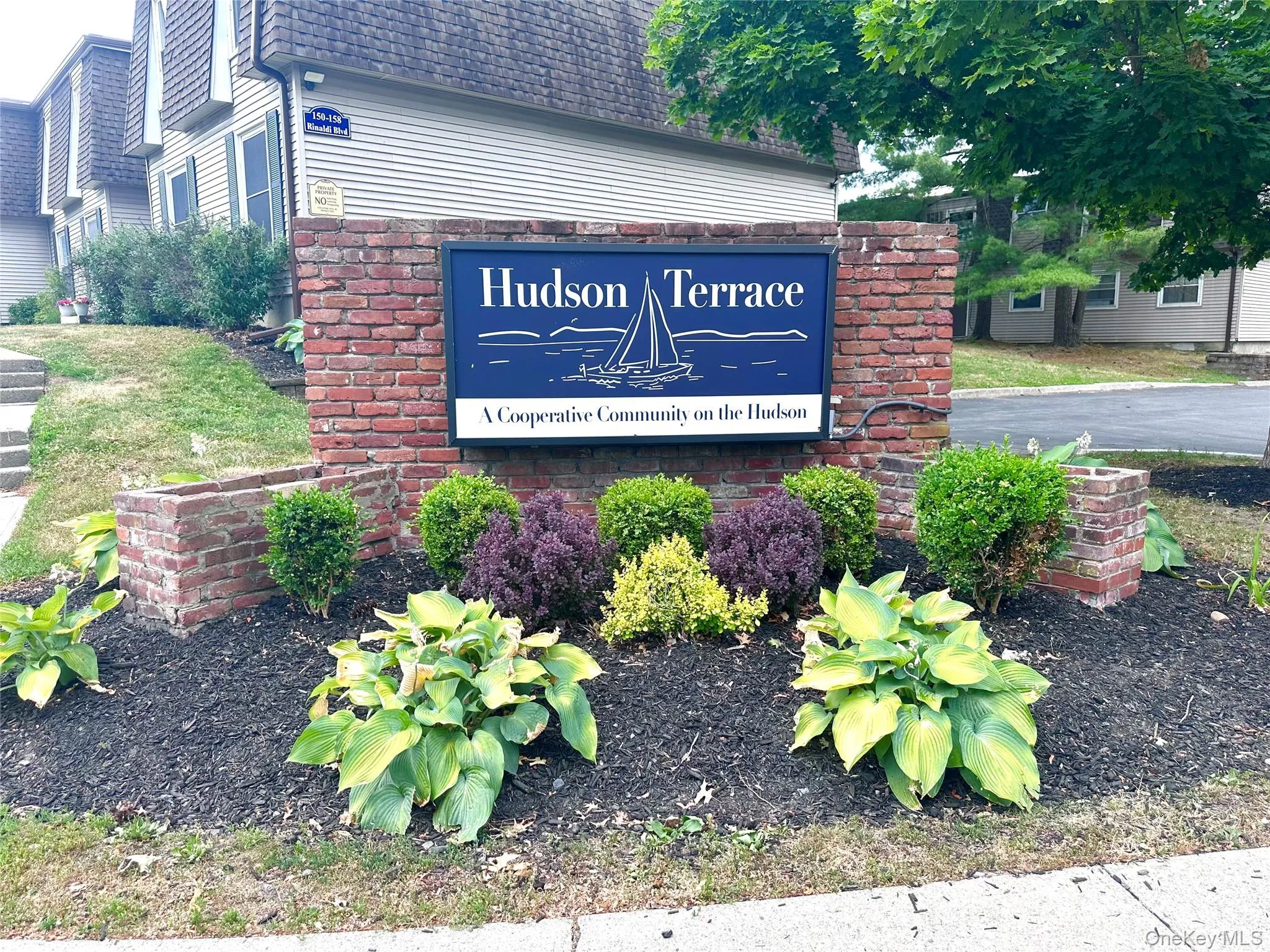 Welcome to Hudson Terrace! Welcome to Hudson Terrace!