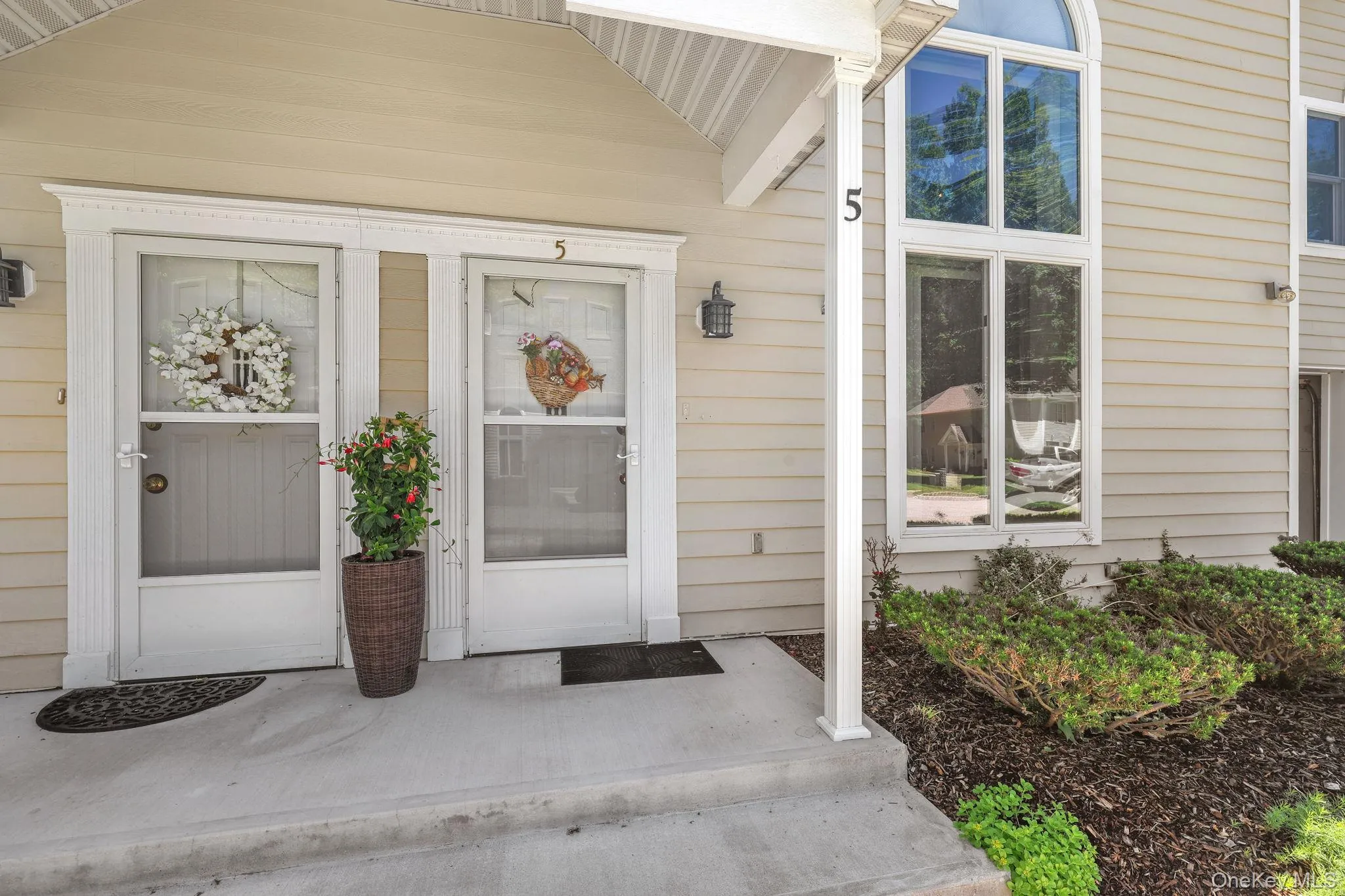 5 Village Cove, Warwick (town), NY, 2 Bedrooms Bedrooms, 4 Rooms Rooms,2 BathroomsBathrooms,Residential,For Rent,Village,0,1010211 5 Village Cove, Warwick (town), NY, 2 Bedrooms Bedrooms, 4 Rooms Rooms,2 BathroomsBathrooms,Residential,For Rent,Village,0,1010211