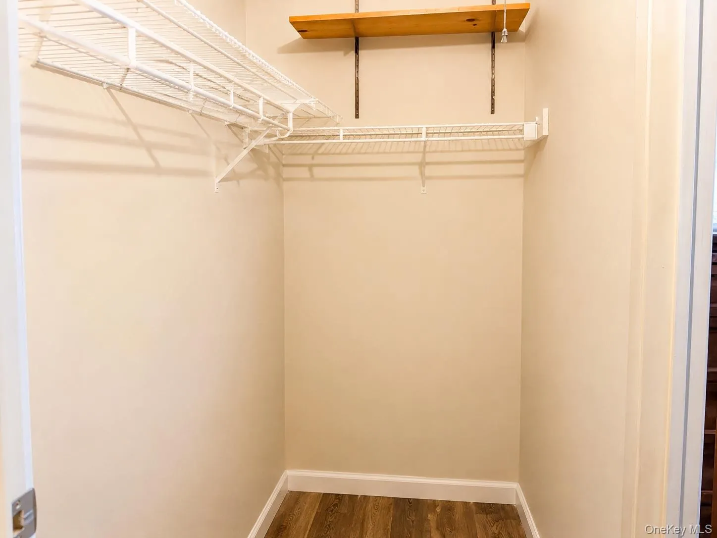 379 Richard Court, Haverstraw, NY, 1 Bedroom Bedrooms, 4 Rooms Rooms,1 BathroomBathrooms,Residential,For Rent,Richard,0,1010213 379 Richard Court, Haverstraw, NY, 1 Bedroom Bedrooms, 4 Rooms Rooms,1 BathroomBathrooms,Residential,For Rent,Richard,0,1010213