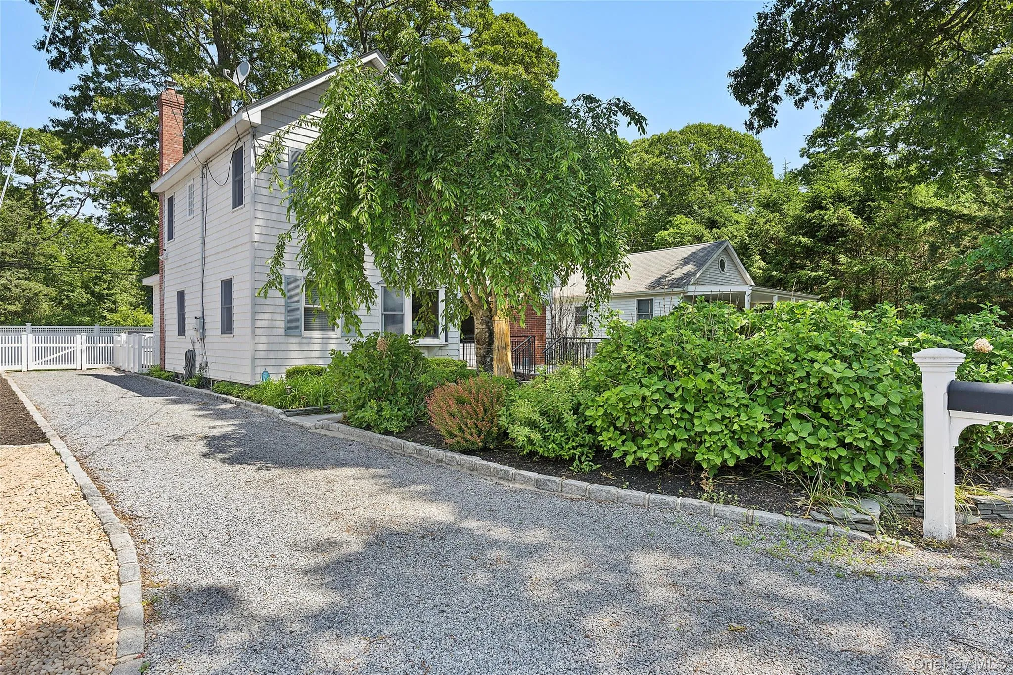Long driveway for multiple cars Long driveway for multiple cars