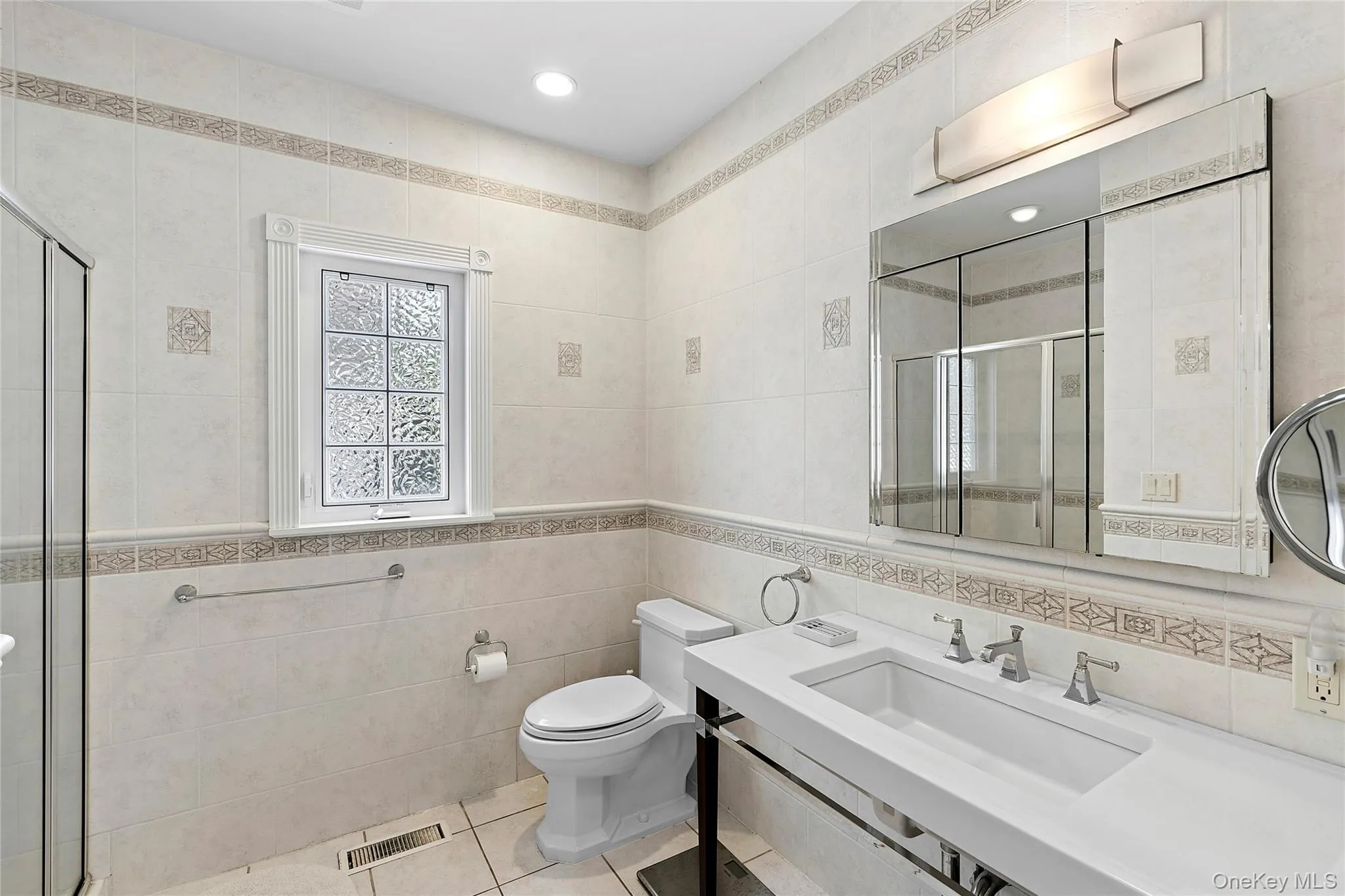 Full bath on first floor Full bath on first floor