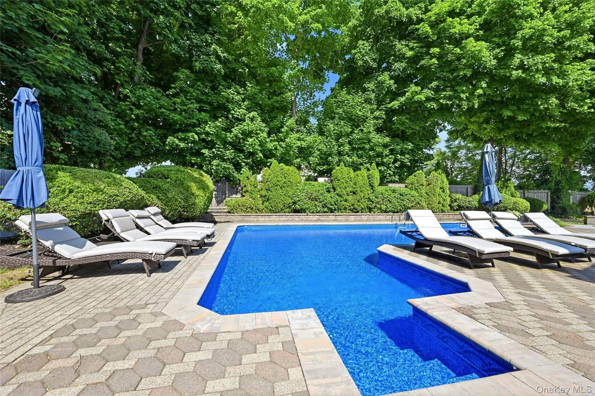 10 Mansfield Lane, Huntington, NY, 5 Bedrooms Bedrooms, 9 Rooms Rooms,2 BathroomsBathrooms,Residential,For Rent,Mansfield,0,1010222 10 Mansfield Lane, Huntington, NY, 5 Bedrooms Bedrooms, 9 Rooms Rooms,2 BathroomsBathrooms,Residential,For Rent,Mansfield,0,1010222