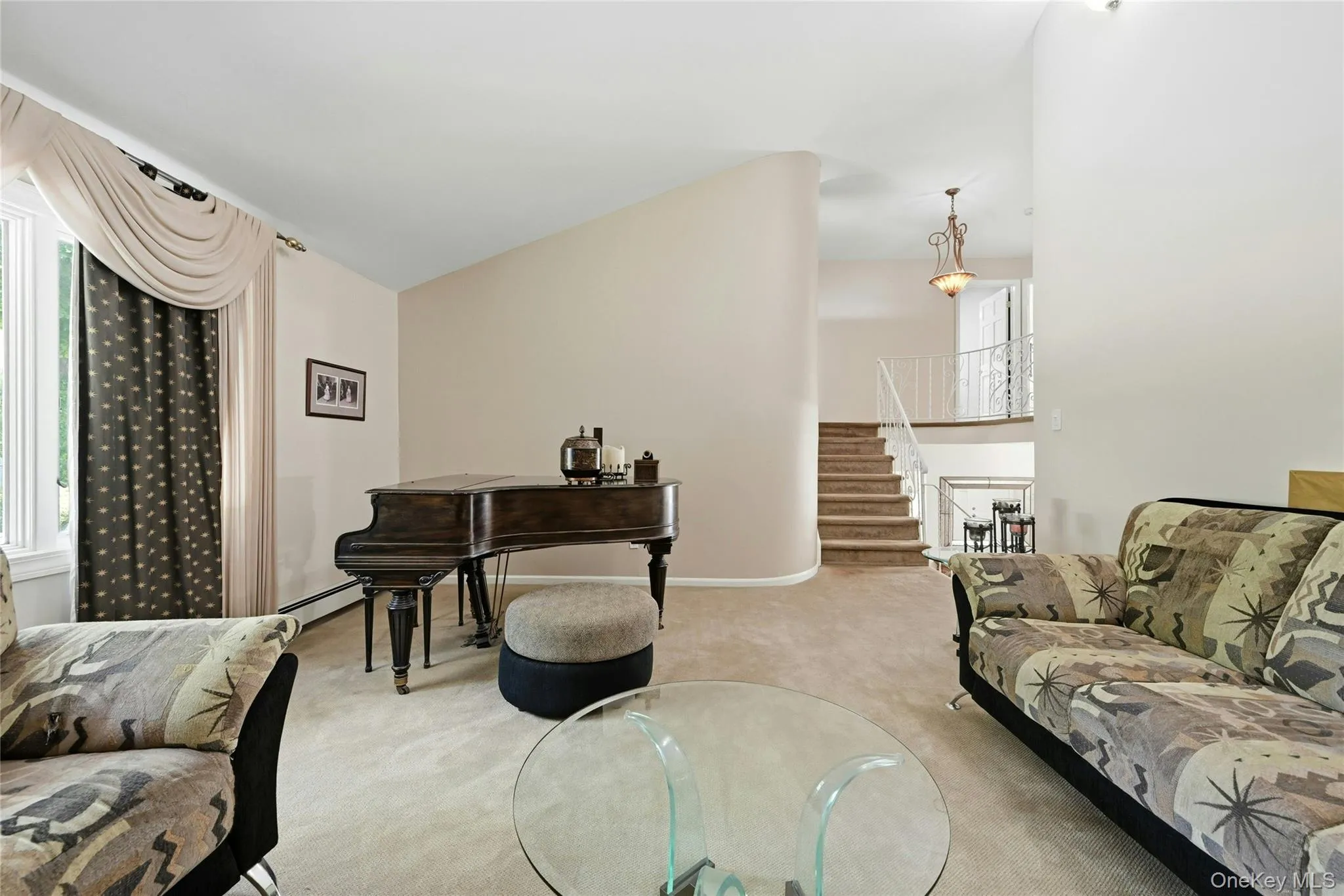 10 Mansfield Lane, Huntington, NY, 5 Bedrooms Bedrooms, 9 Rooms Rooms,2 BathroomsBathrooms,Residential,For Rent,Mansfield,0,1010222 10 Mansfield Lane, Huntington, NY, 5 Bedrooms Bedrooms, 9 Rooms Rooms,2 BathroomsBathrooms,Residential,For Rent,Mansfield,0,1010222