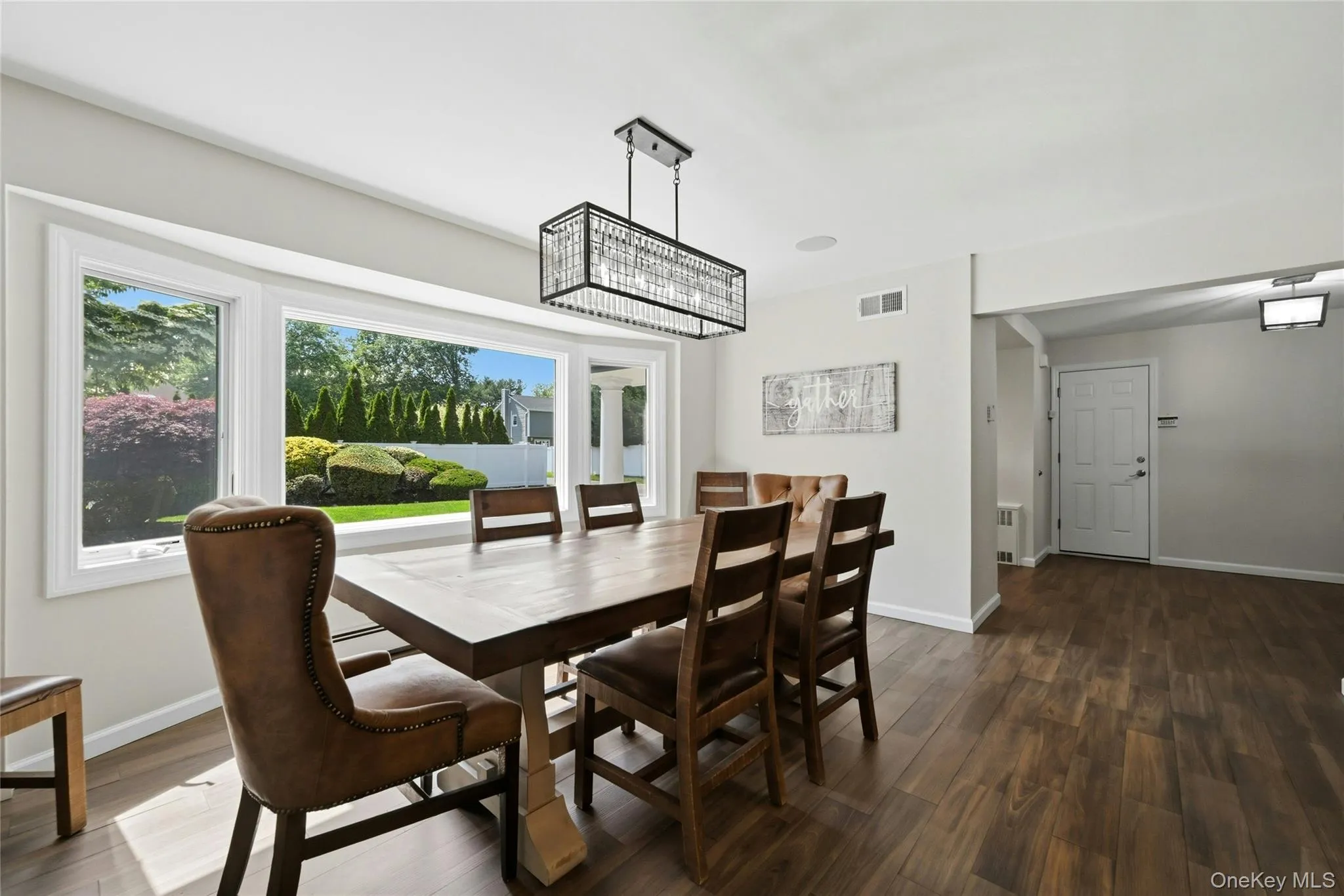 10 Mansfield Lane, Huntington, NY, 5 Bedrooms Bedrooms, 9 Rooms Rooms,2 BathroomsBathrooms,Residential,For Rent,Mansfield,0,1010222 10 Mansfield Lane, Huntington, NY, 5 Bedrooms Bedrooms, 9 Rooms Rooms,2 BathroomsBathrooms,Residential,For Rent,Mansfield,0,1010222