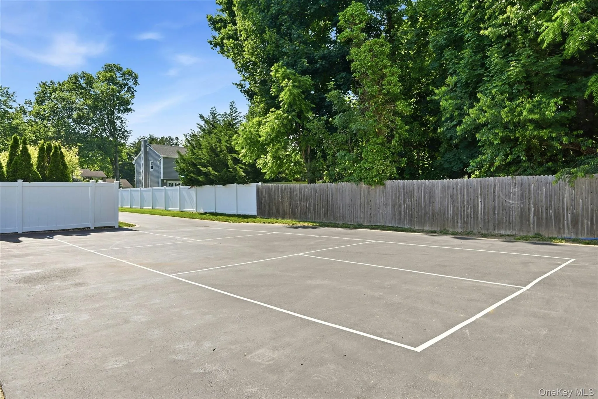 10 Mansfield Lane, Huntington, NY, 5 Bedrooms Bedrooms, 9 Rooms Rooms,2 BathroomsBathrooms,Residential,For Rent,Mansfield,0,1010222 10 Mansfield Lane, Huntington, NY, 5 Bedrooms Bedrooms, 9 Rooms Rooms,2 BathroomsBathrooms,Residential,For Rent,Mansfield,0,1010222