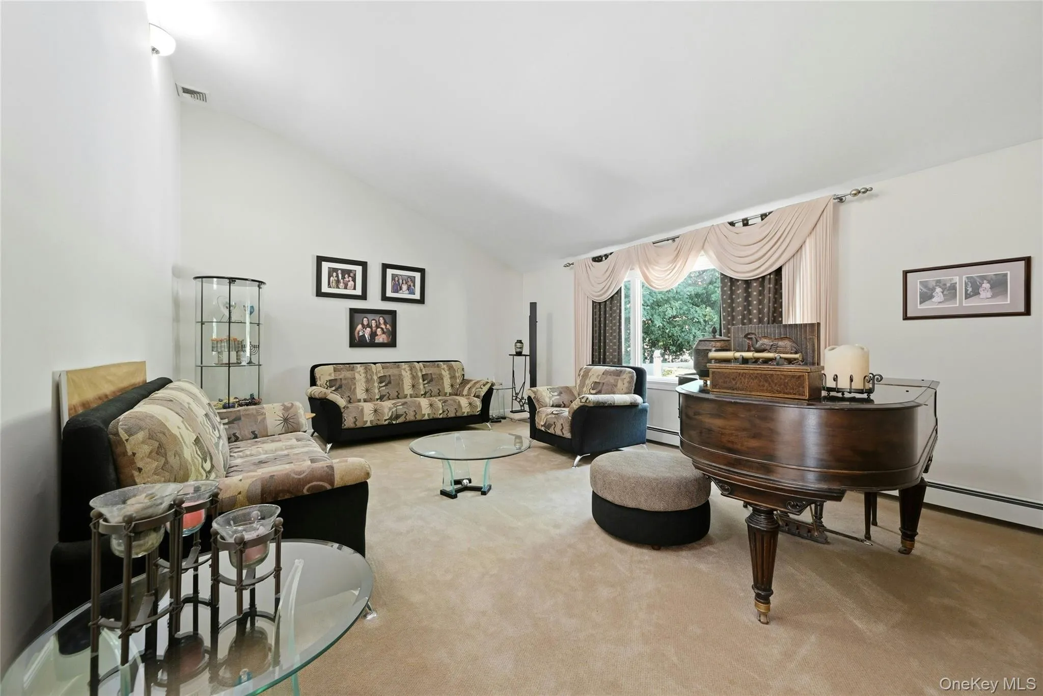 10 Mansfield Lane, Huntington, NY, 5 Bedrooms Bedrooms, 9 Rooms Rooms,2 BathroomsBathrooms,Residential,For Rent,Mansfield,0,1010222 10 Mansfield Lane, Huntington, NY, 5 Bedrooms Bedrooms, 9 Rooms Rooms,2 BathroomsBathrooms,Residential,For Rent,Mansfield,0,1010222