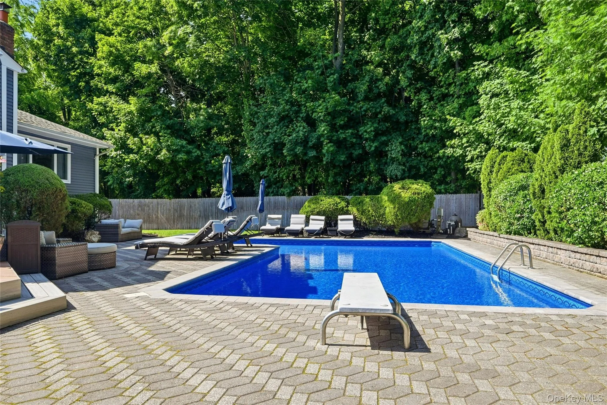 10 Mansfield Lane, Huntington, NY, 5 Bedrooms Bedrooms, 9 Rooms Rooms,2 BathroomsBathrooms,Residential,For Rent,Mansfield,0,1010222 10 Mansfield Lane, Huntington, NY, 5 Bedrooms Bedrooms, 9 Rooms Rooms,2 BathroomsBathrooms,Residential,For Rent,Mansfield,0,1010222