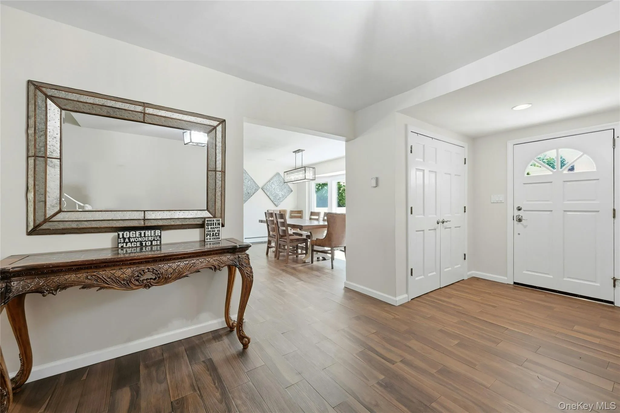 10 Mansfield Lane, Huntington, NY, 5 Bedrooms Bedrooms, 9 Rooms Rooms,2 BathroomsBathrooms,Residential,For Rent,Mansfield,0,1010222 10 Mansfield Lane, Huntington, NY, 5 Bedrooms Bedrooms, 9 Rooms Rooms,2 BathroomsBathrooms,Residential,For Rent,Mansfield,0,1010222