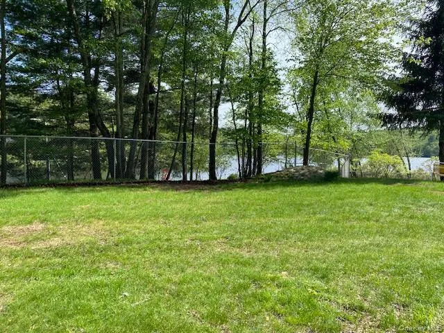 739 Lake View Drive, Bethel, NY, 3 Bedrooms Bedrooms, 5 Rooms Rooms,2 BathroomsBathrooms,Residential Lease,For Rent,Lake View,0,1010223 739 Lake View Drive, Bethel, NY, 3 Bedrooms Bedrooms, 5 Rooms Rooms,2 BathroomsBathrooms,Residential Lease,For Rent,Lake View,0,1010223