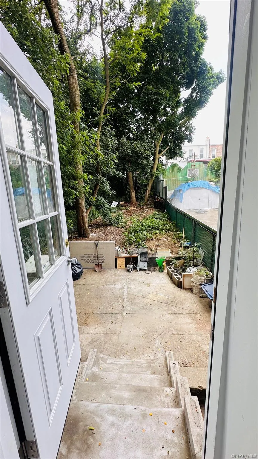 258 Forbell Street, New York, NY, 2 Bedrooms Bedrooms, 3 Rooms Rooms,1 BathroomBathrooms,Residential Lease,For Rent,Forbell,0,1010228 258 Forbell Street, New York, NY, 2 Bedrooms Bedrooms, 3 Rooms Rooms,1 BathroomBathrooms,Residential Lease,For Rent,Forbell,0,1010228