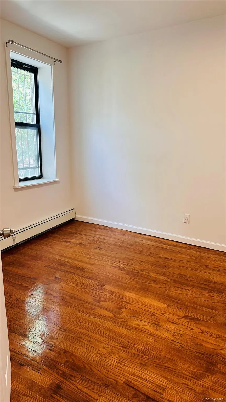 258 Forbell Street, New York, NY, 2 Bedrooms Bedrooms, 3 Rooms Rooms,1 BathroomBathrooms,Residential Lease,For Rent,Forbell,0,1010228 258 Forbell Street, New York, NY, 2 Bedrooms Bedrooms, 3 Rooms Rooms,1 BathroomBathrooms,Residential Lease,For Rent,Forbell,0,1010228