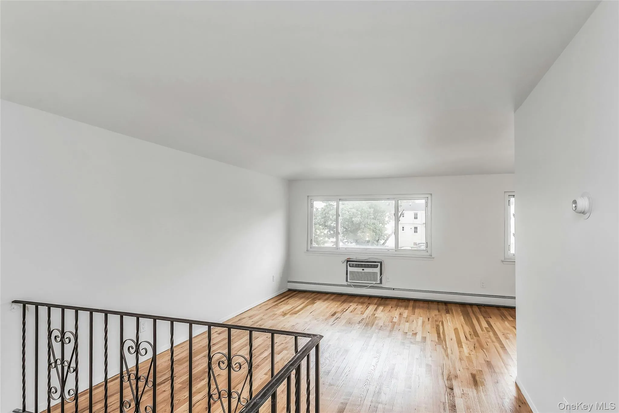 69-23 Little Neck Parkway, New York, NY, 3 Bedrooms Bedrooms, 7 Rooms Rooms,2 BathroomsBathrooms,Residential Lease,For Rent,Little Neck,0,1010231 69-23 Little Neck Parkway, New York, NY, 3 Bedrooms Bedrooms, 7 Rooms Rooms,2 BathroomsBathrooms,Residential Lease,For Rent,Little Neck,0,1010231