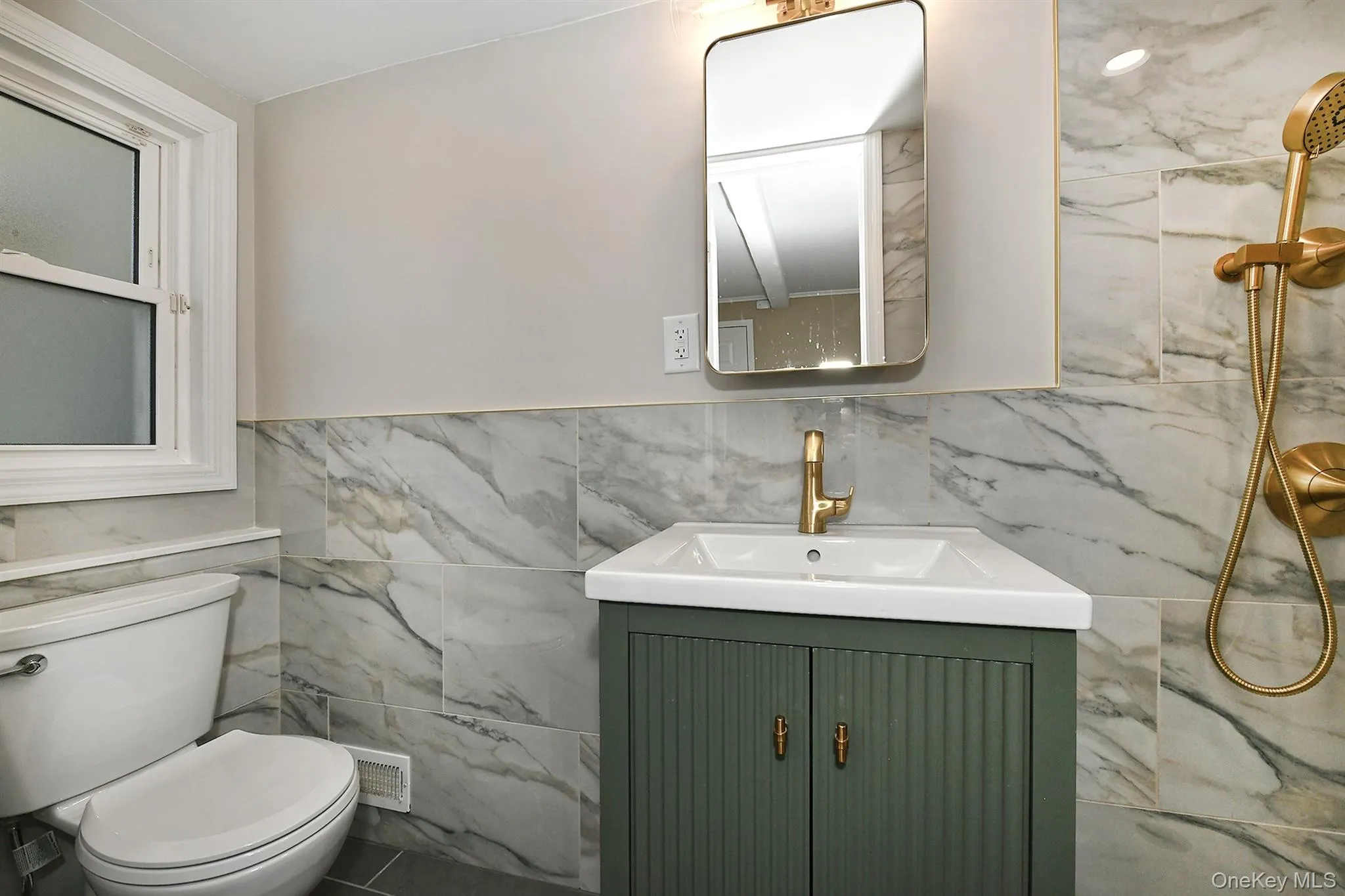 7 Rensselaer Drive, Huntington, NY, 3 Bedrooms Bedrooms, 7 Rooms Rooms,2 BathroomsBathrooms,Residential,For Rent,Rensselaer,0,1010234 7 Rensselaer Drive, Huntington, NY, 3 Bedrooms Bedrooms, 7 Rooms Rooms,2 BathroomsBathrooms,Residential,For Rent,Rensselaer,0,1010234