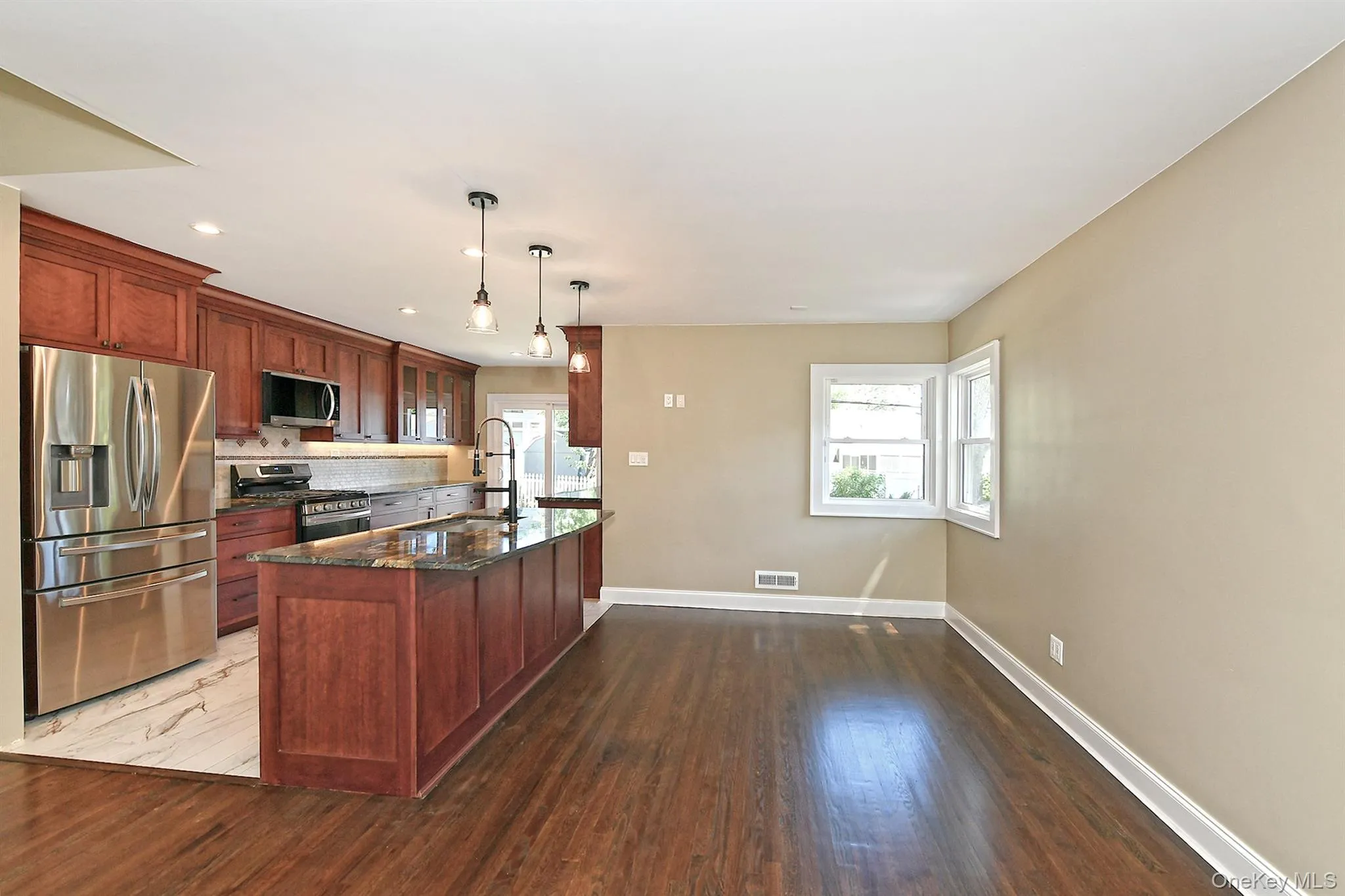 7 Rensselaer Drive, Huntington, NY, 3 Bedrooms Bedrooms, 7 Rooms Rooms,2 BathroomsBathrooms,Residential,For Rent,Rensselaer,0,1010234 7 Rensselaer Drive, Huntington, NY, 3 Bedrooms Bedrooms, 7 Rooms Rooms,2 BathroomsBathrooms,Residential,For Rent,Rensselaer,0,1010234