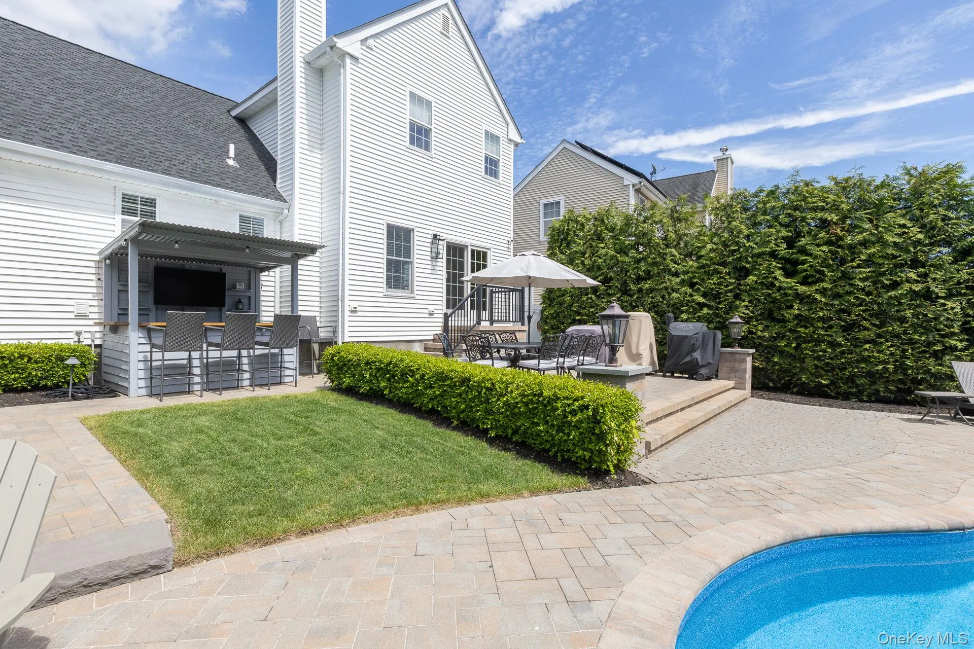 11 Coventry Lane, Smithtown, NY, 4 Bedrooms Bedrooms, 8 Rooms Rooms,2 BathroomsBathrooms,Residential,For Rent,Coventry,0,1010236 11 Coventry Lane, Smithtown, NY, 4 Bedrooms Bedrooms, 8 Rooms Rooms,2 BathroomsBathrooms,Residential,For Rent,Coventry,0,1010236