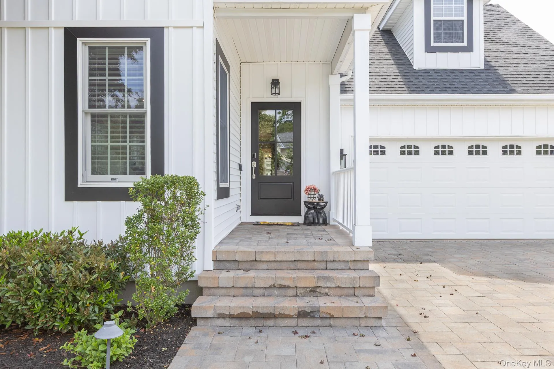 11 Coventry Lane, Smithtown, NY, 4 Bedrooms Bedrooms, 8 Rooms Rooms,2 BathroomsBathrooms,Residential,For Rent,Coventry,0,1010236 11 Coventry Lane, Smithtown, NY, 4 Bedrooms Bedrooms, 8 Rooms Rooms,2 BathroomsBathrooms,Residential,For Rent,Coventry,0,1010236