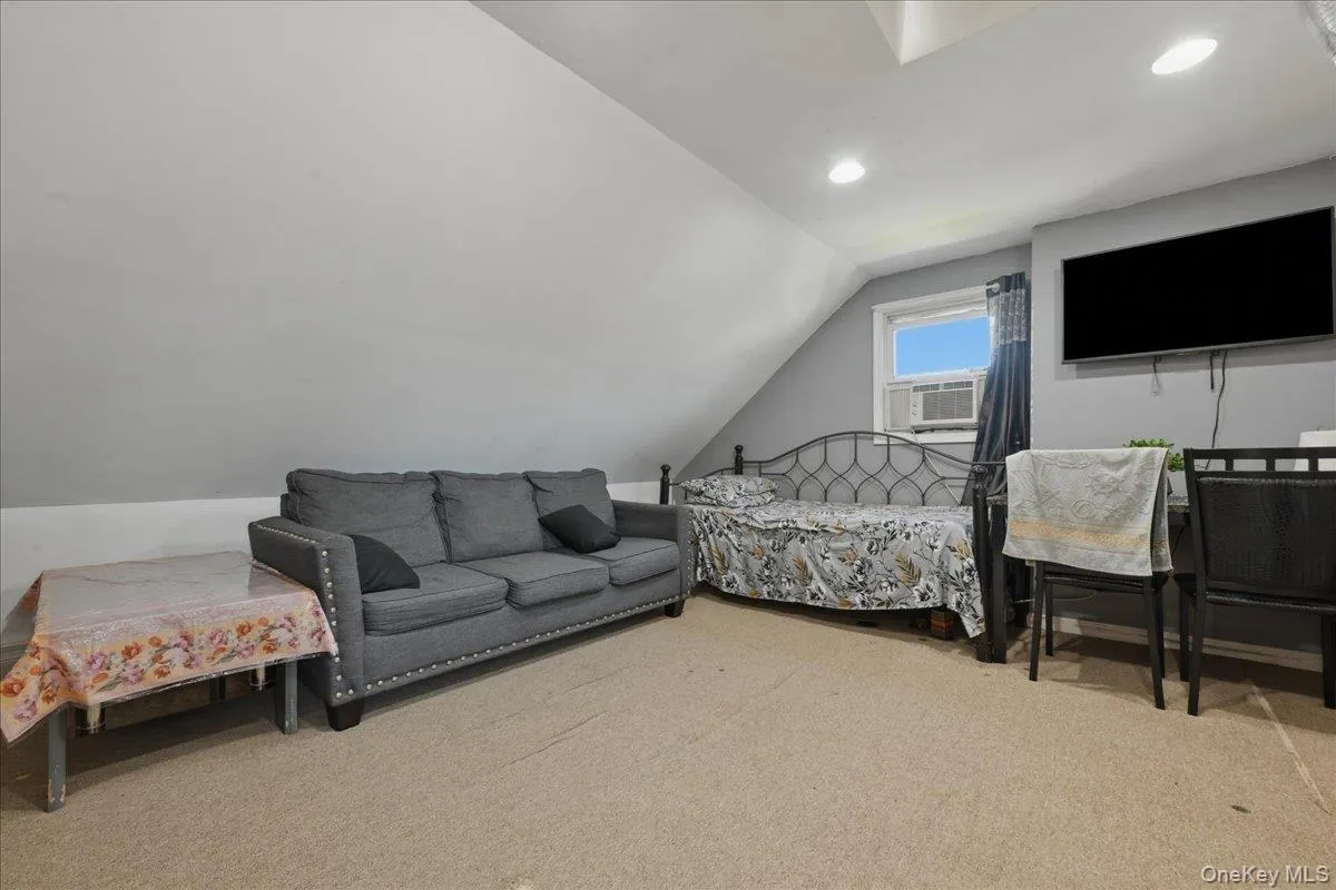 79 Wellington Road, Hempstead, NY, 3 Bedrooms Bedrooms, 8 Rooms Rooms,3 BathroomsBathrooms,Residential,For Rent,Wellington,0,1010238 79 Wellington Road, Hempstead, NY, 3 Bedrooms Bedrooms, 8 Rooms Rooms,3 BathroomsBathrooms,Residential,For Rent,Wellington,0,1010238