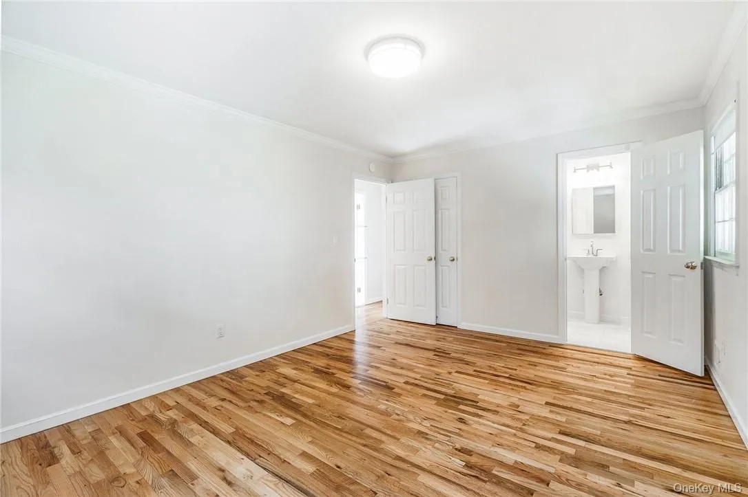 47 Wendt Avenue, Mamaroneck, NY, 4 Bedrooms Bedrooms, 8 Rooms Rooms,2 BathroomsBathrooms,Residential Lease,For Rent,Wendt,0,1010239 47 Wendt Avenue, Mamaroneck, NY, 4 Bedrooms Bedrooms, 8 Rooms Rooms,2 BathroomsBathrooms,Residential Lease,For Rent,Wendt,0,1010239