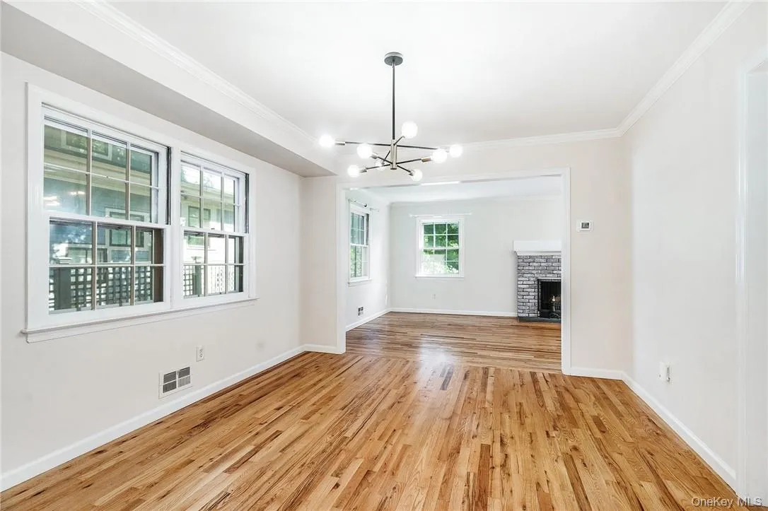 47 Wendt Avenue, Mamaroneck, NY, 4 Bedrooms Bedrooms, 8 Rooms Rooms,2 BathroomsBathrooms,Residential Lease,For Rent,Wendt,0,1010239 47 Wendt Avenue, Mamaroneck, NY, 4 Bedrooms Bedrooms, 8 Rooms Rooms,2 BathroomsBathrooms,Residential Lease,For Rent,Wendt,0,1010239
