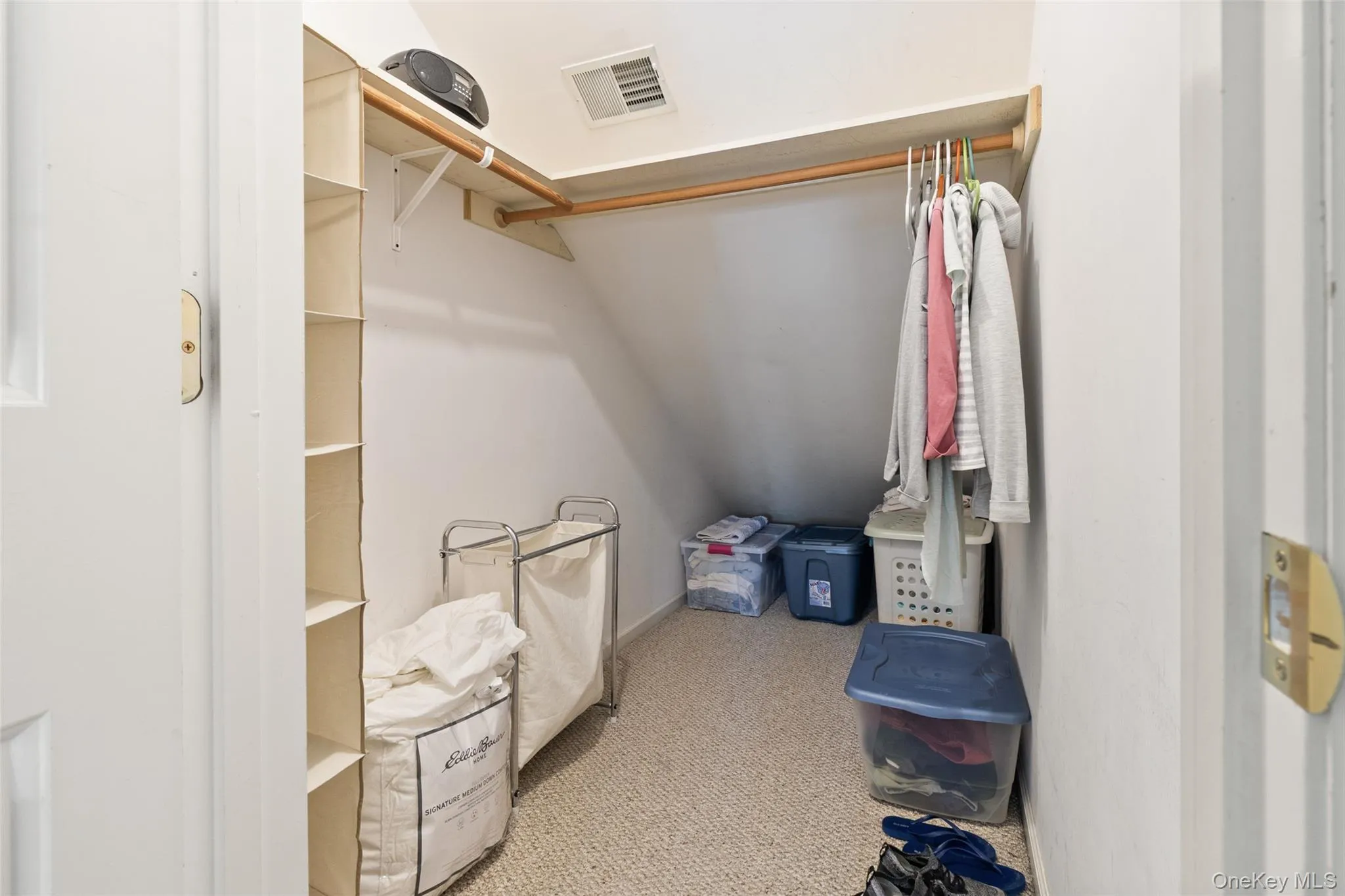 64 Lillian Road, Carmel, NY, 2 Bedrooms Bedrooms, 5 Rooms Rooms,2 BathroomsBathrooms,Residential,For Rent,Lillian,0,1010240 64 Lillian Road, Carmel, NY, 2 Bedrooms Bedrooms, 5 Rooms Rooms,2 BathroomsBathrooms,Residential,For Rent,Lillian,0,1010240