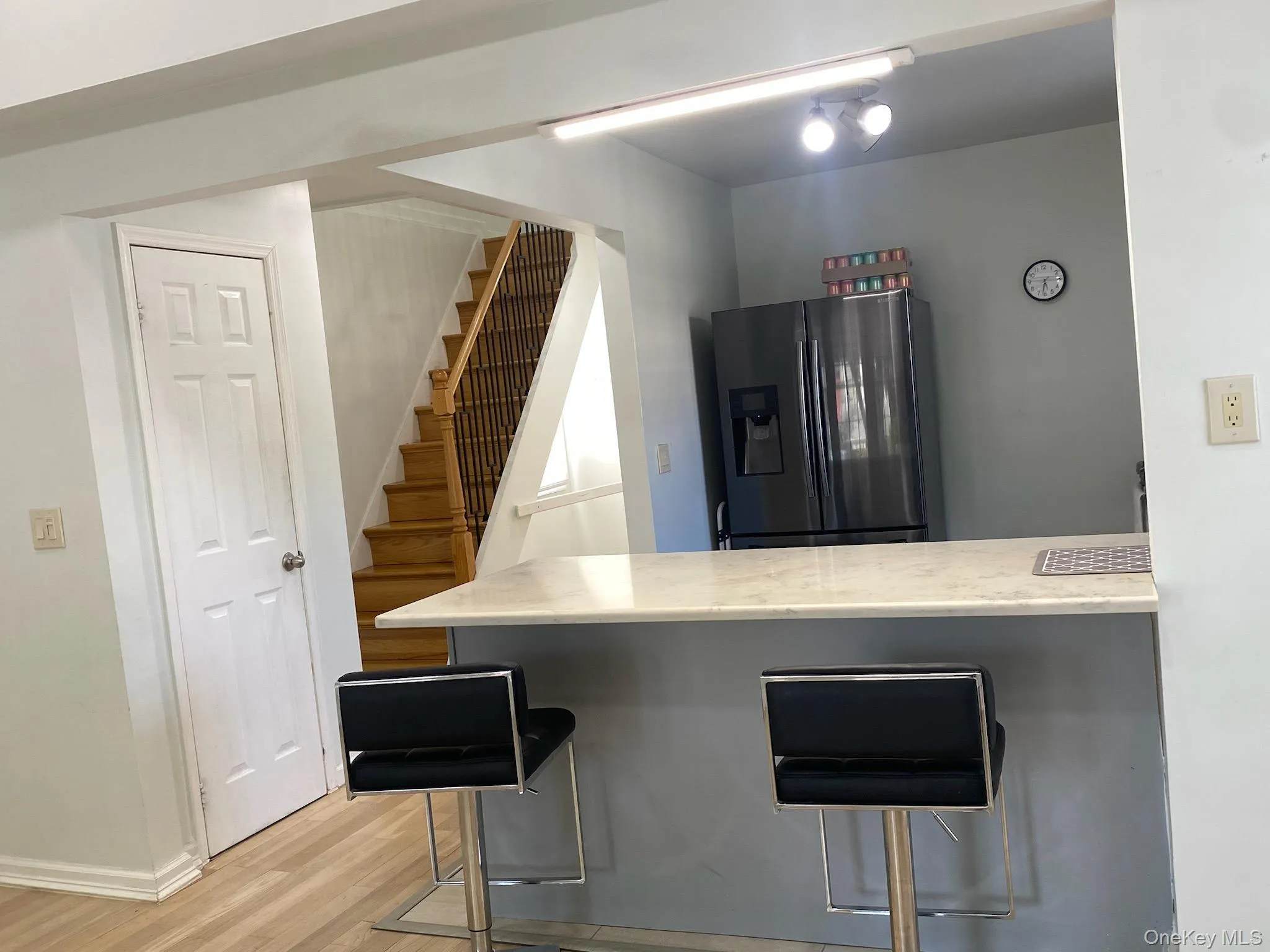 18419 89th Avenue, New York, NY, 2 Bedrooms Bedrooms, 4 Rooms Rooms,1 BathroomBathrooms,Residential Lease,For Rent,89th,0,1010241 18419 89th Avenue, New York, NY, 2 Bedrooms Bedrooms, 4 Rooms Rooms,1 BathroomBathrooms,Residential Lease,For Rent,89th,0,1010241