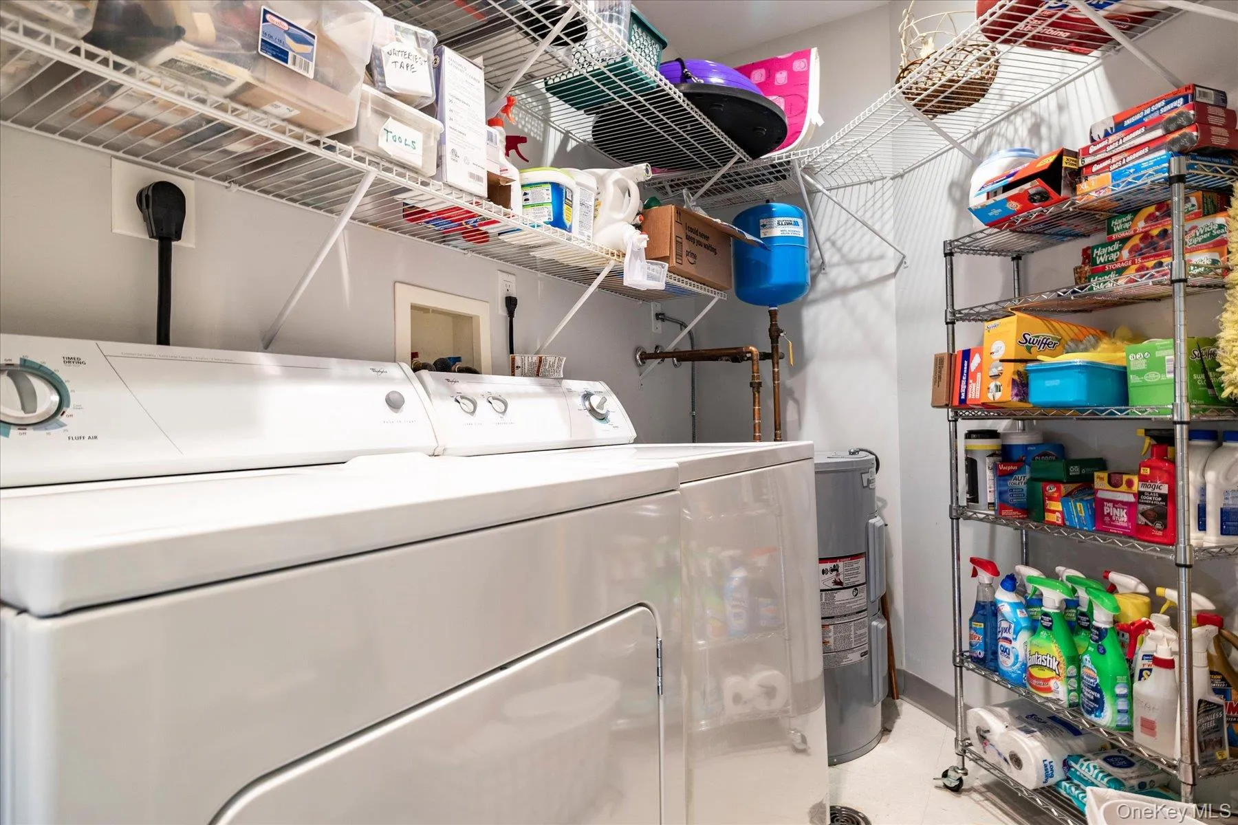 55 Clinton Avenue, Hempstead, NY, 2 Bedrooms Bedrooms, 4 Rooms Rooms,1 BathroomBathrooms,Residential,For Rent,Clinton,0,1010242 55 Clinton Avenue, Hempstead, NY, 2 Bedrooms Bedrooms, 4 Rooms Rooms,1 BathroomBathrooms,Residential,For Rent,Clinton,0,1010242