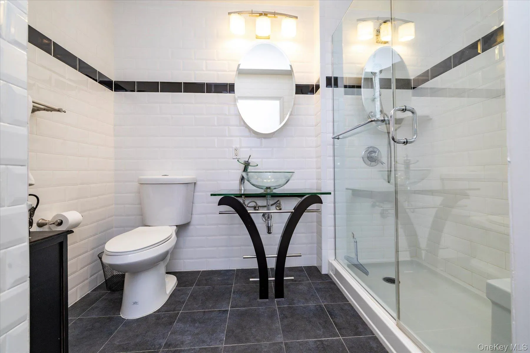 55 Clinton Avenue, Hempstead, NY, 2 Bedrooms Bedrooms, 4 Rooms Rooms,1 BathroomBathrooms,Residential,For Rent,Clinton,0,1010242 55 Clinton Avenue, Hempstead, NY, 2 Bedrooms Bedrooms, 4 Rooms Rooms,1 BathroomBathrooms,Residential,For Rent,Clinton,0,1010242
