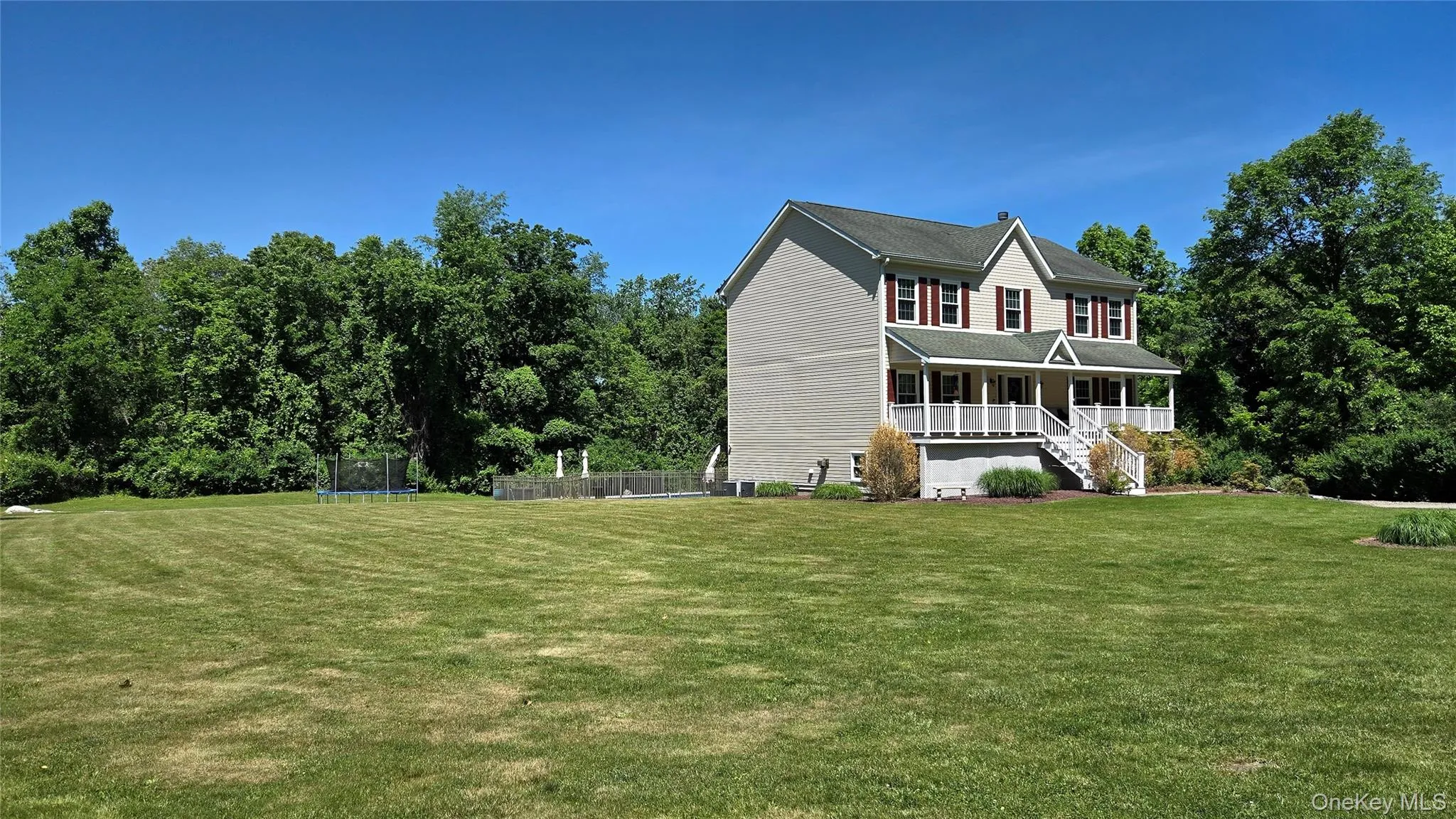 Beautifully maintained level landscape property. This home offers 3.68 acres. Beautifully maintained level landscape property. This home offers 3.68 acres.